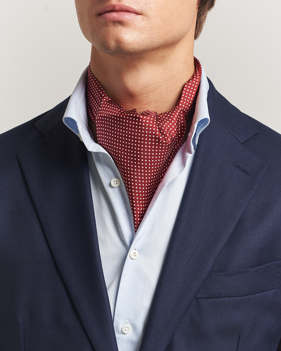 Heren | Sjaals | Amanda Christensen | Silk Twill Micro Dot Ascot Wine Red