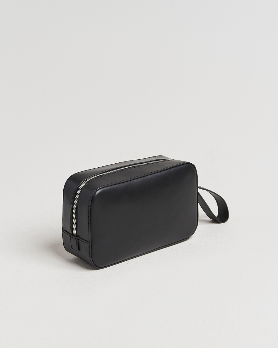 Homme | Sacs | Tiger of Sweden | Balnea Smooth Leather Washbag Black