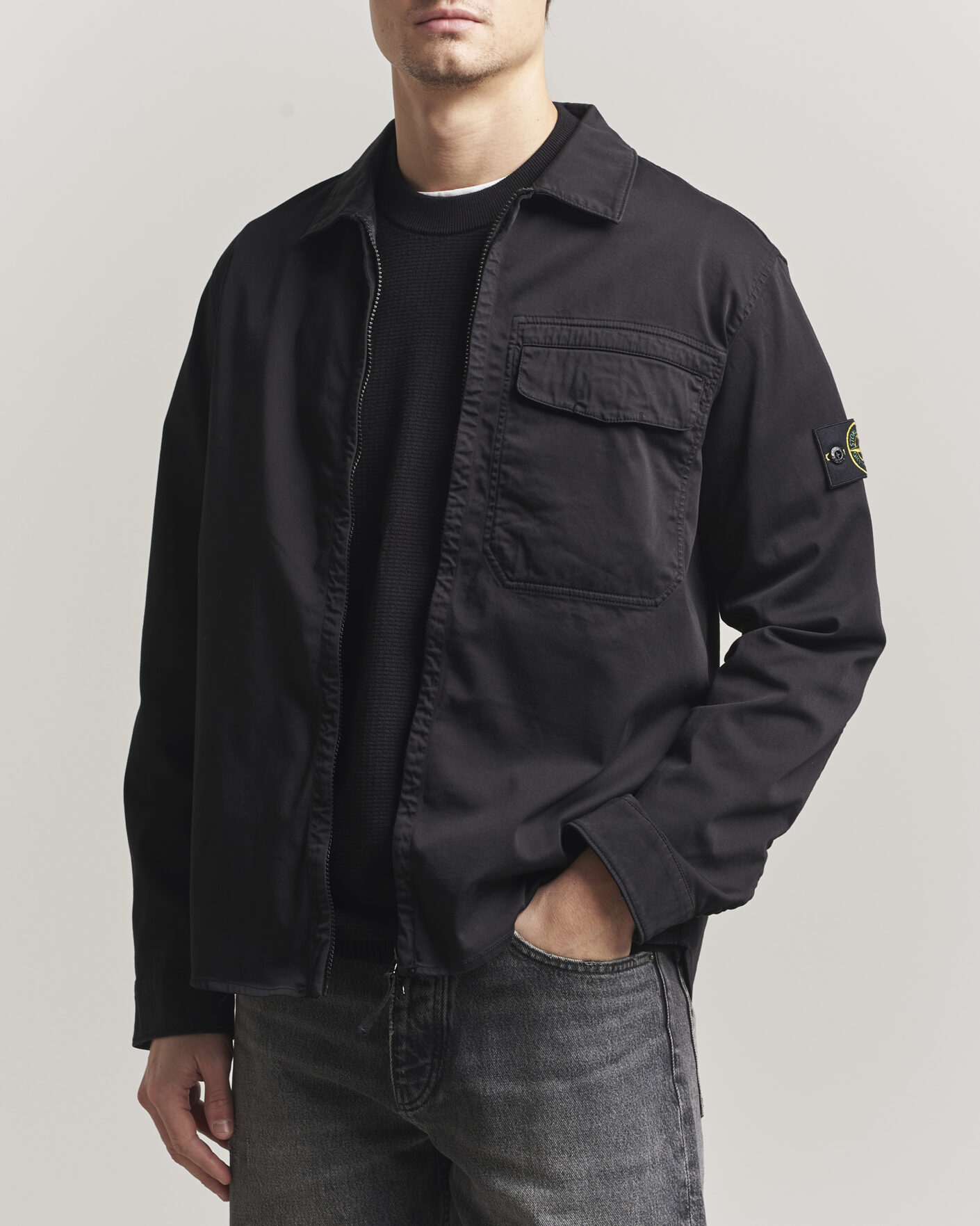 Homme | Chemises | Stone Island | Cotton Stretch Zip Overshirt Black