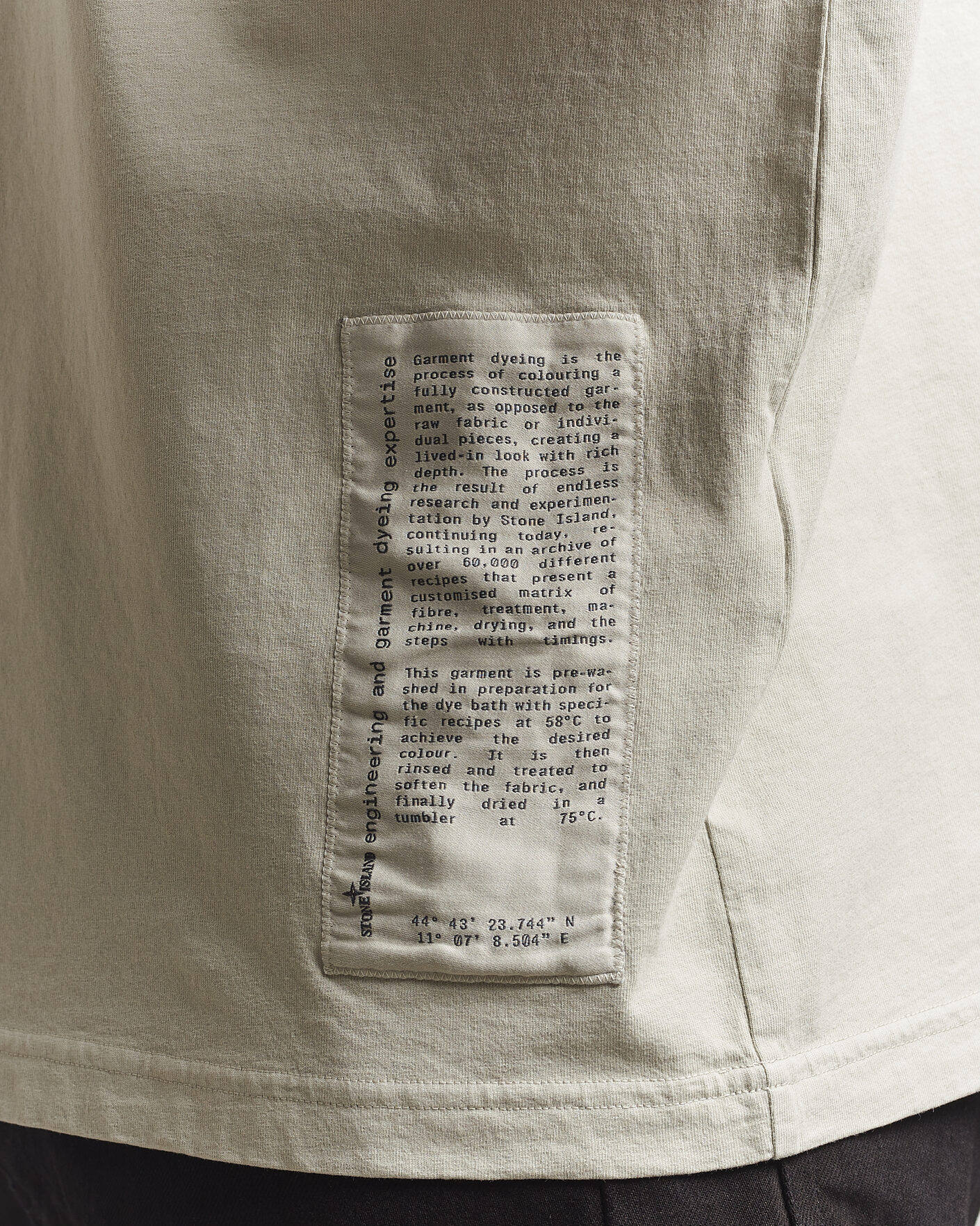 Homme | T-shirts | Stone Island | Combed Cotton Jersey Printed T-Shirt Pearl Grey