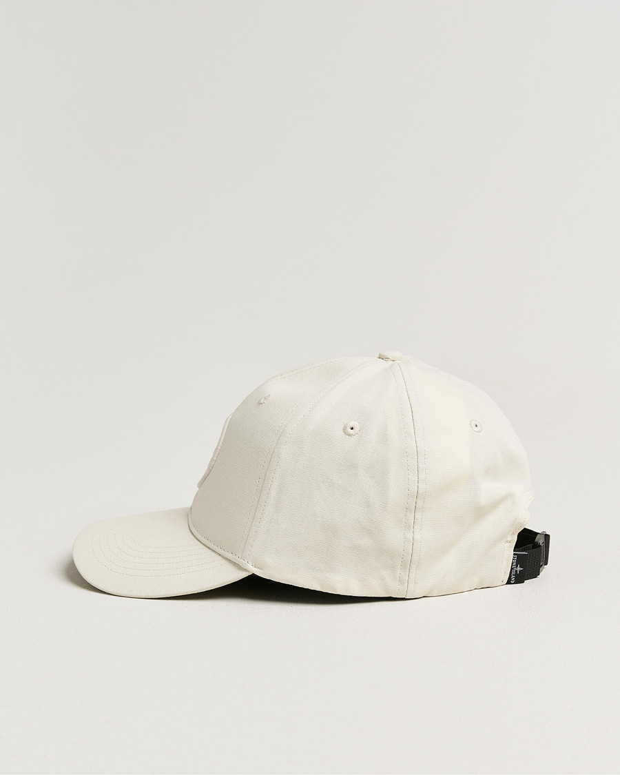 Homme | Bobs Et Casquettes | Stone Island | Classic Cotton Logo Cap Ivory