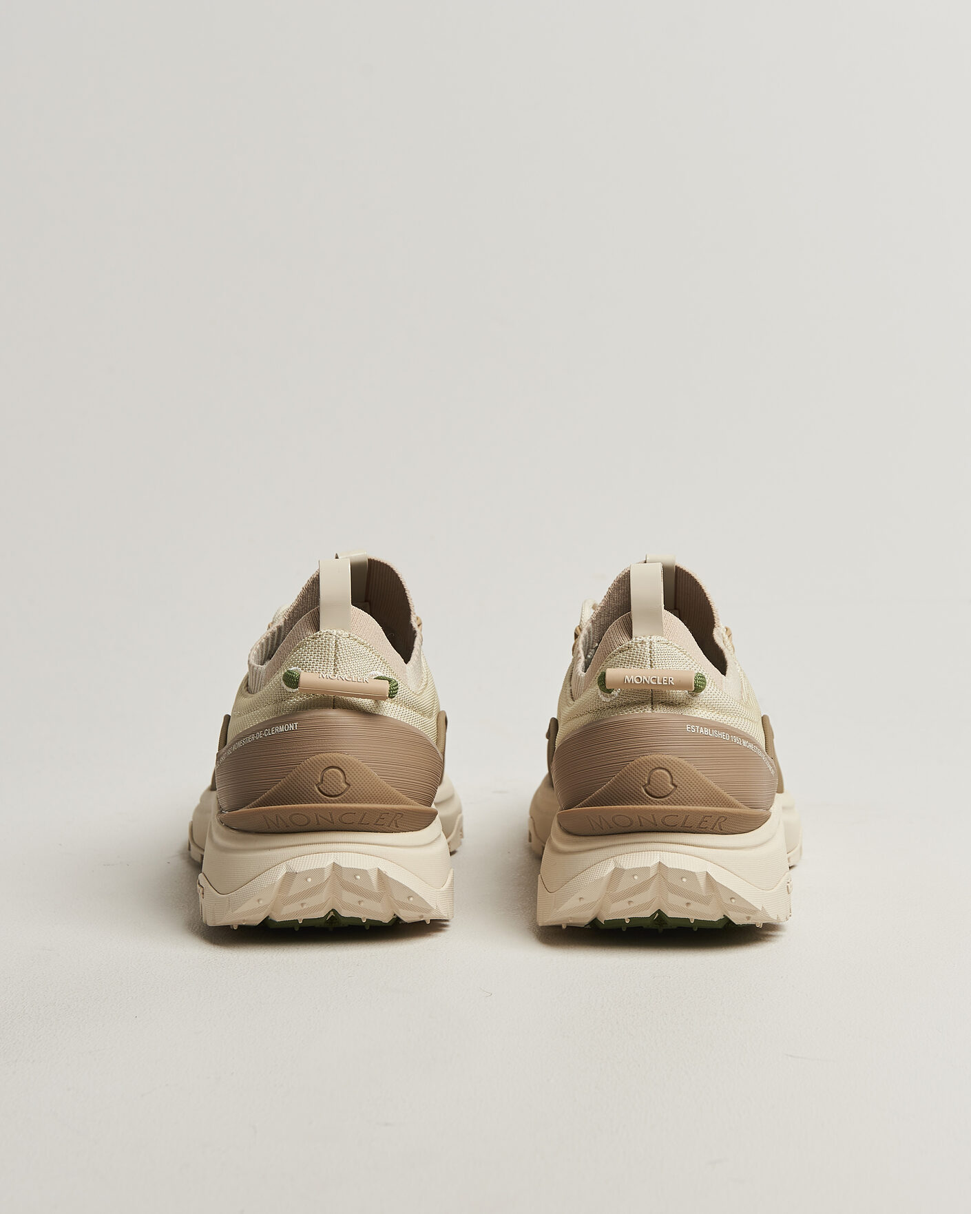 Heren | Trail sneakers | Moncler | Trailgrip Lite Sneakers Off White