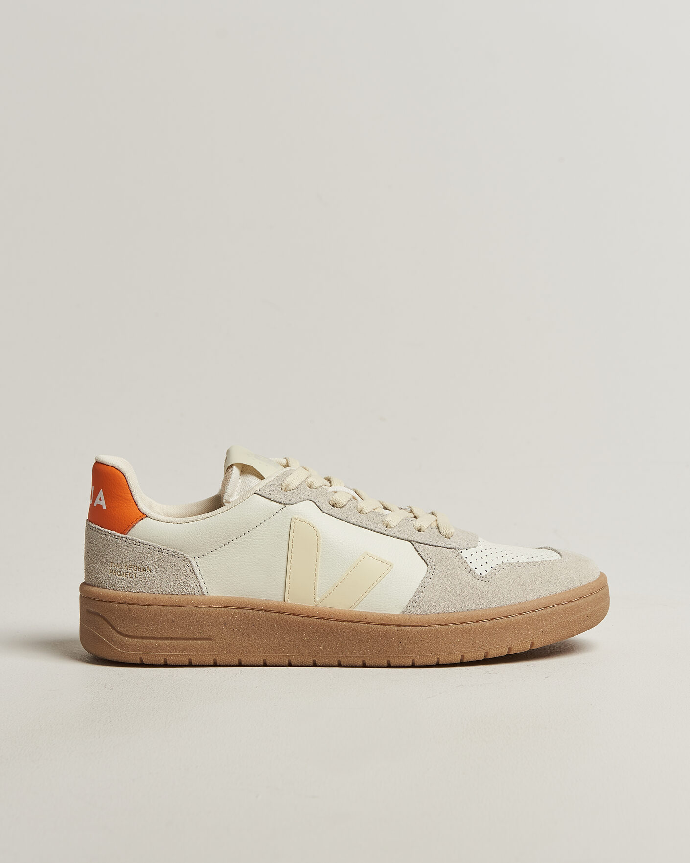Homme | Baskets | Veja | V-82 Sneaker Pure Calcaire/Fury