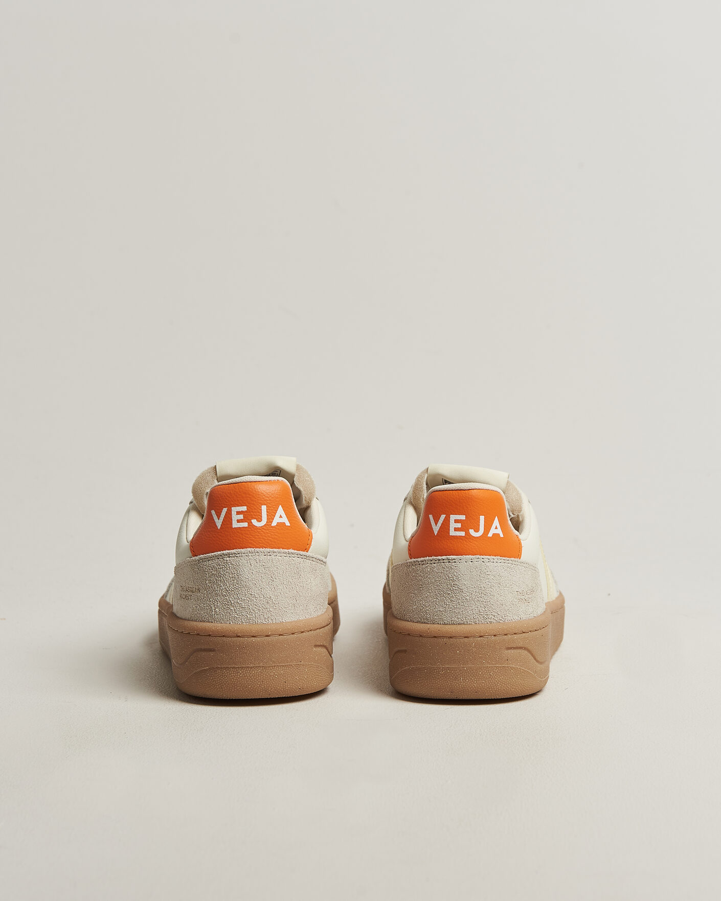 Homme | Baskets | Veja | V-82 Sneaker Pure Calcaire/Fury
