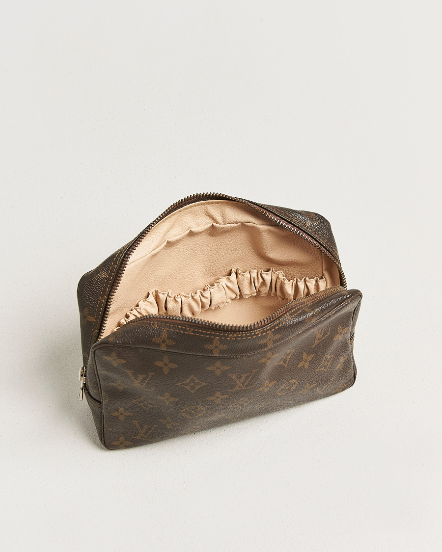 Homme | Pre-Owned & Vintage Bags | Louis Vuitton Pre-Owned | Trousse Toilette 23 Monogram