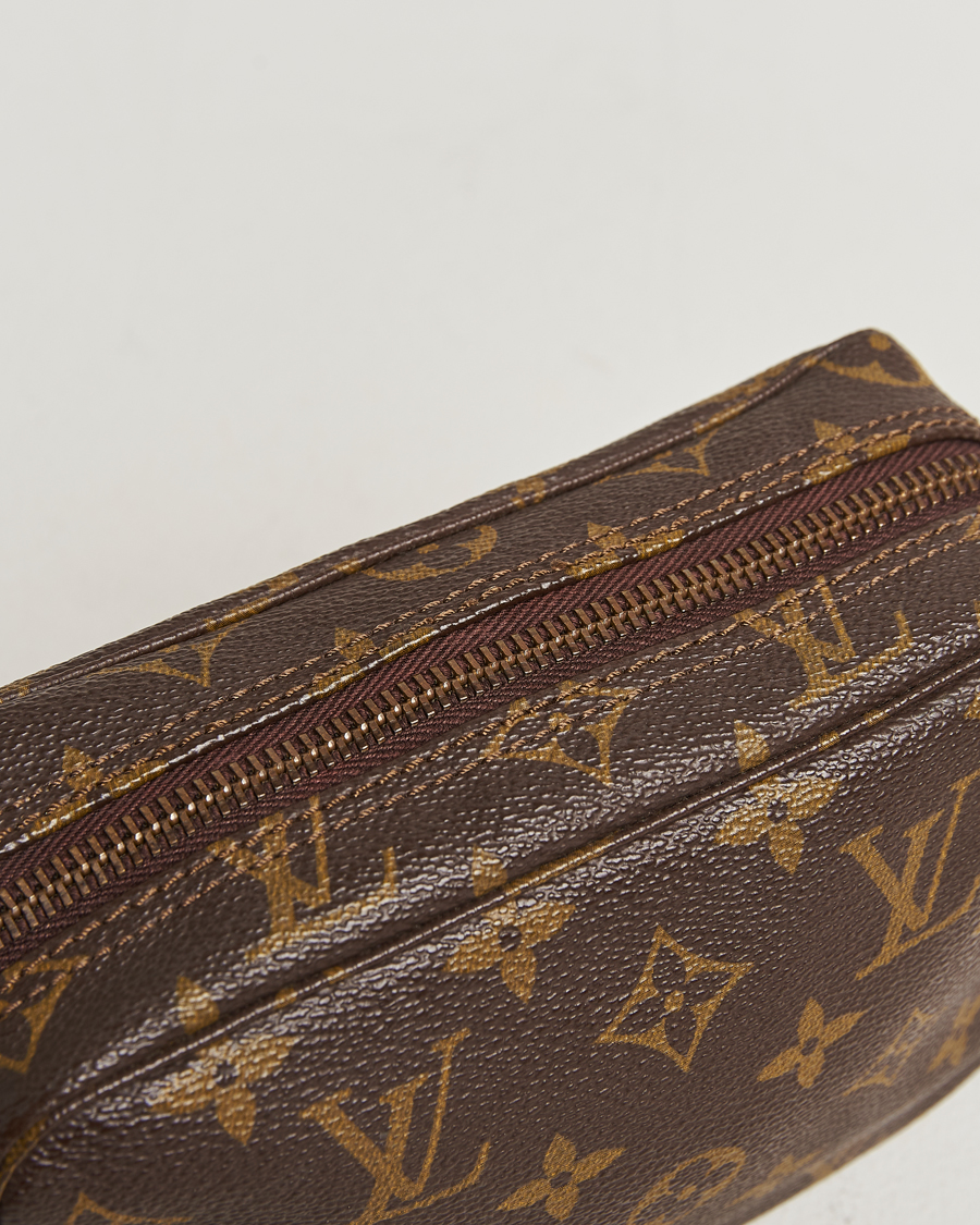 Heren | Pre-Owned & Vintage Bags | Louis Vuitton Pre-Owned | Trousse Toilette 18 Monogram