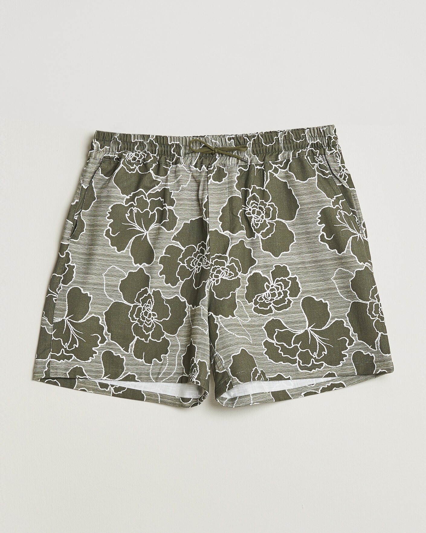 Heren | Korte broek | LES DEUX | Charlie Poppy AOP Shorts Olive Night