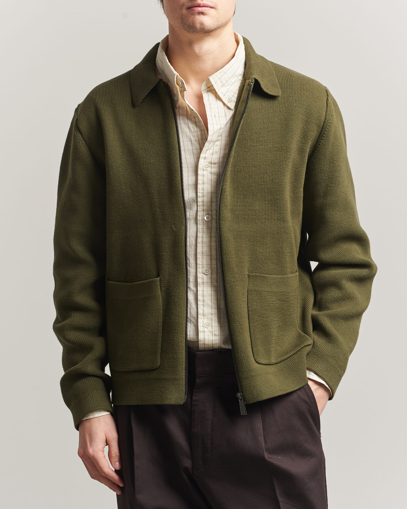 Heren | Truien | LES DEUX | Fisher Cotton Milano Zip Olive Night