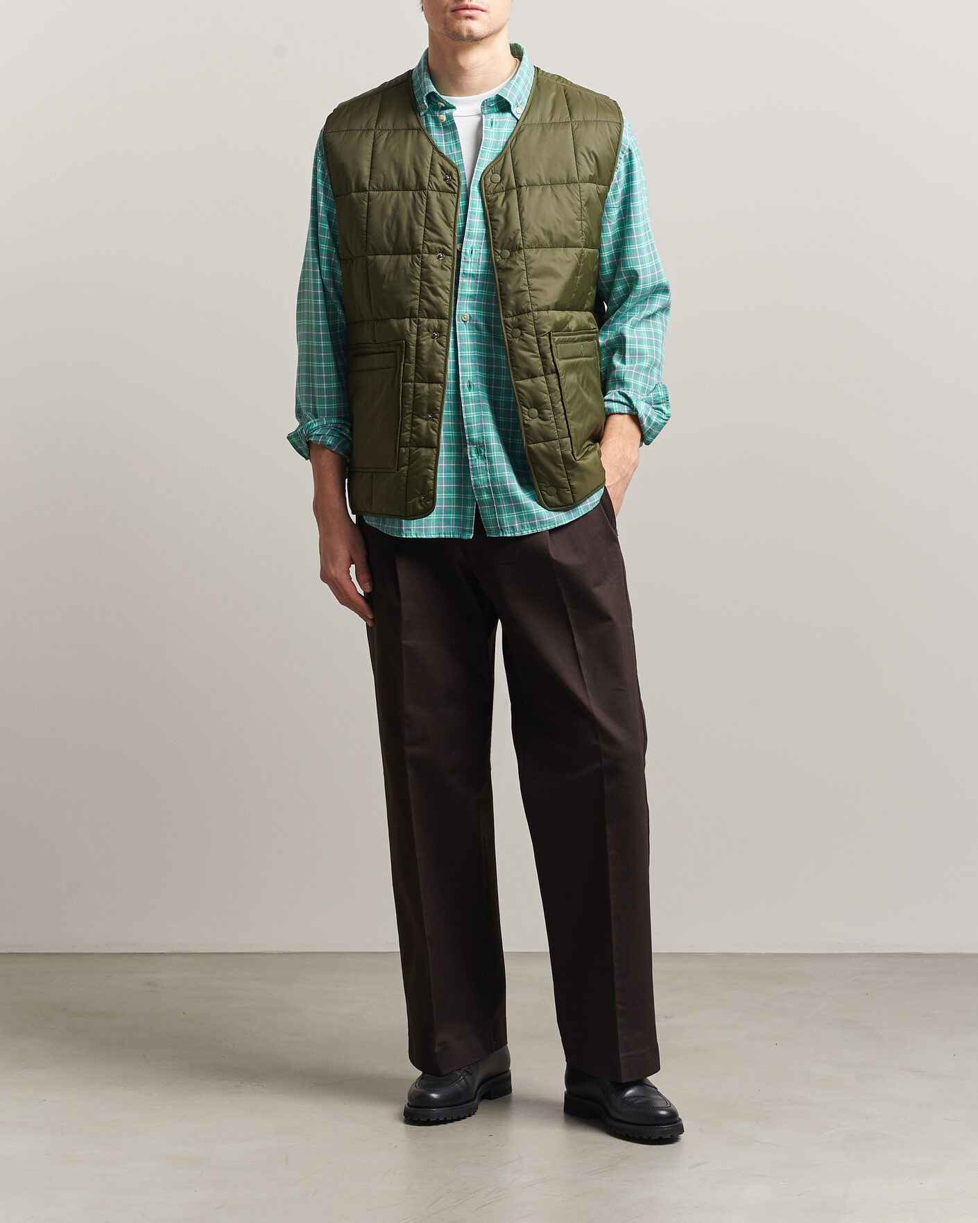 Heren | Gilets | LES DEUX | Matt Quilted Vest Olive Night