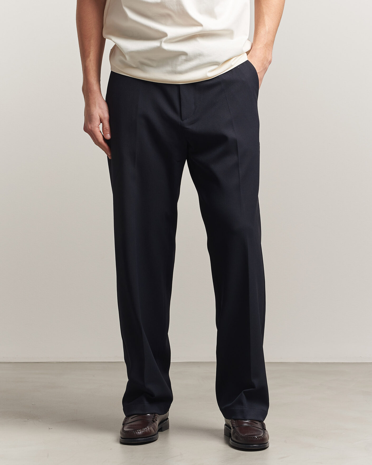 Homme | Pantalons | LES DEUX | Como Solid Slack Pants Dark Navy