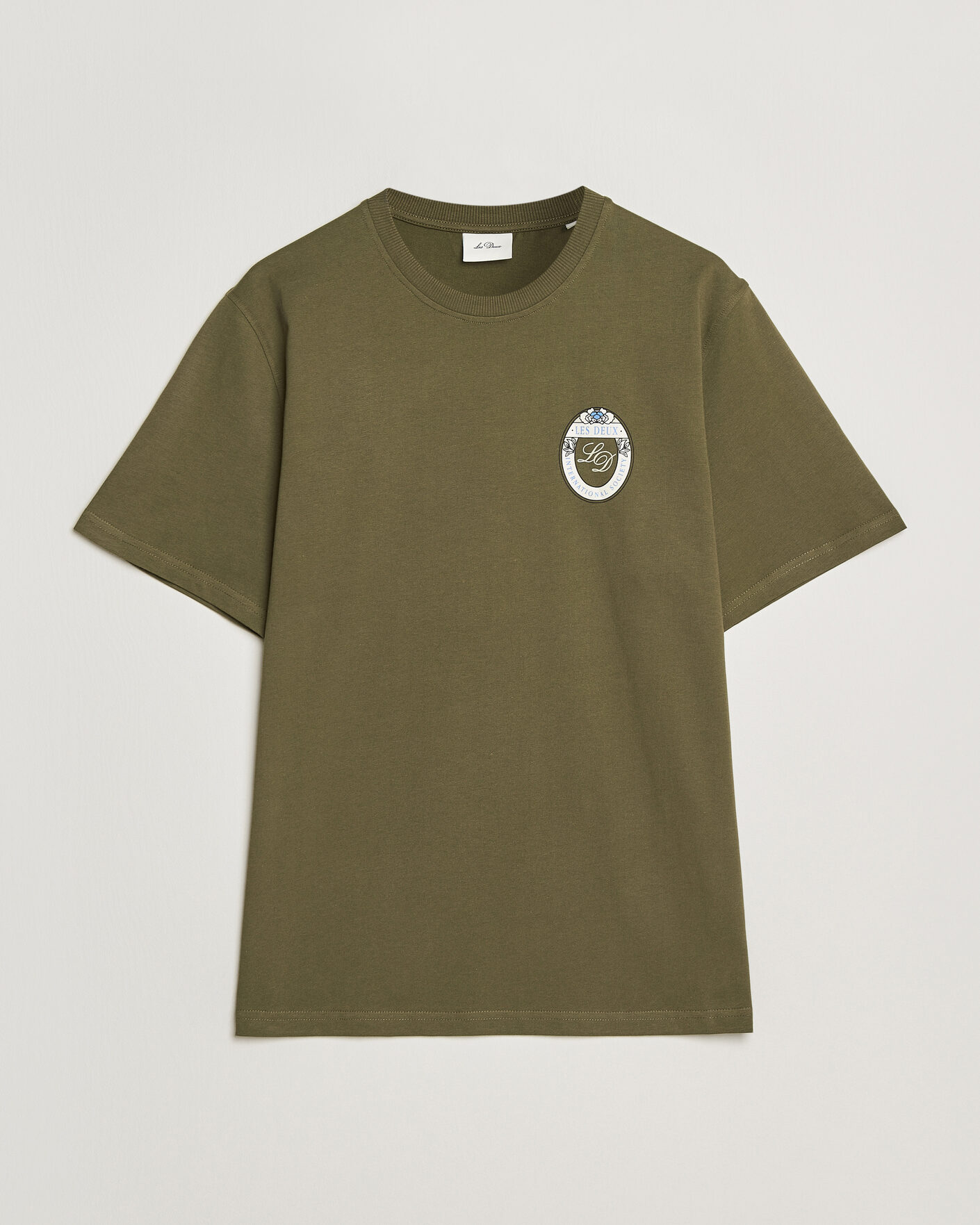 Heren | T-shirts | LES DEUX | Brday Emblem T-Shirt Olive Night Green