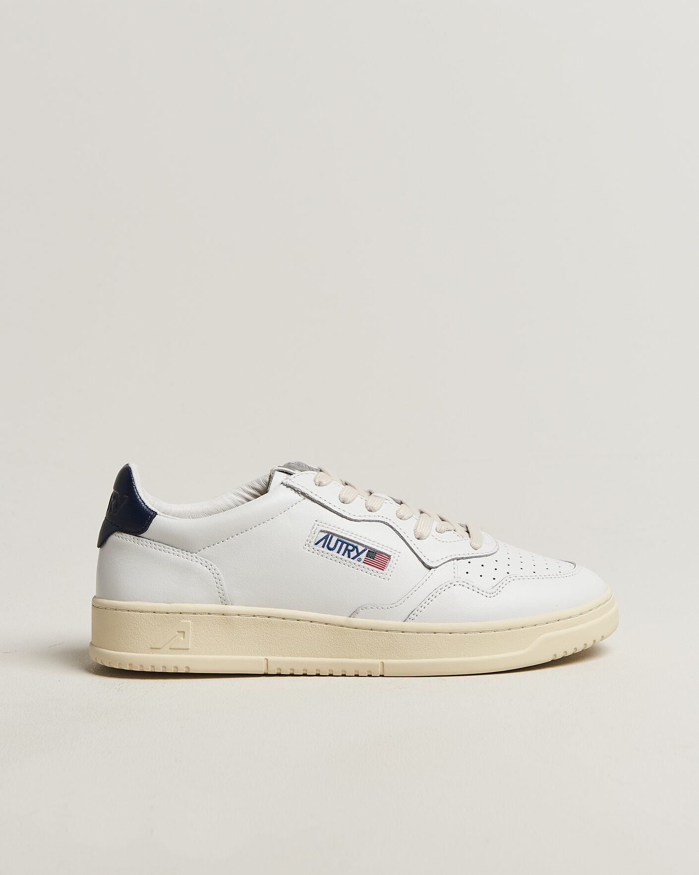 Heren | Sneakers | Autry | Medalist Low Sneaker White/Space