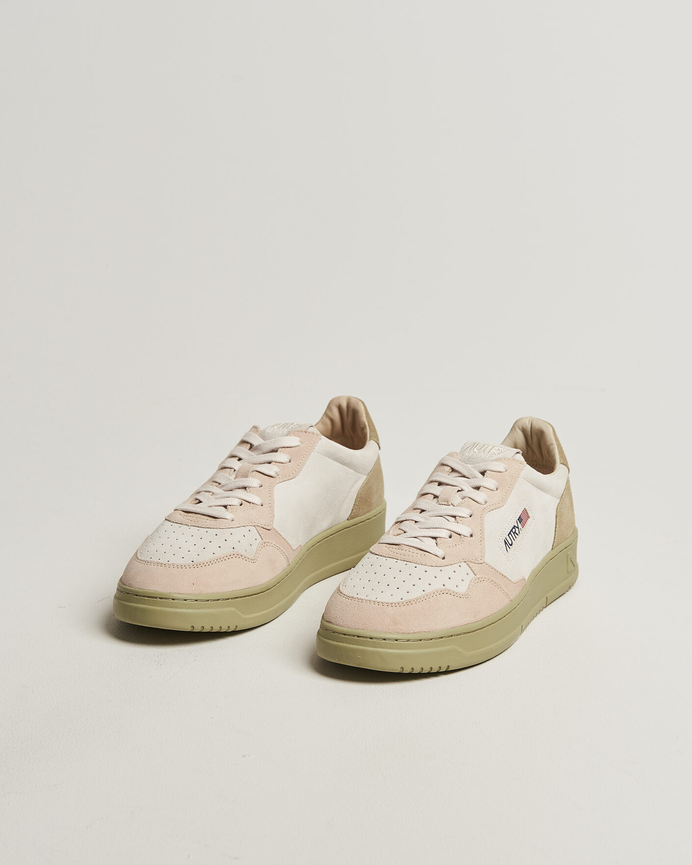 Homme | Baskets | Autry | Medalist Low Suede Mix Sneaker Green/White/Sand