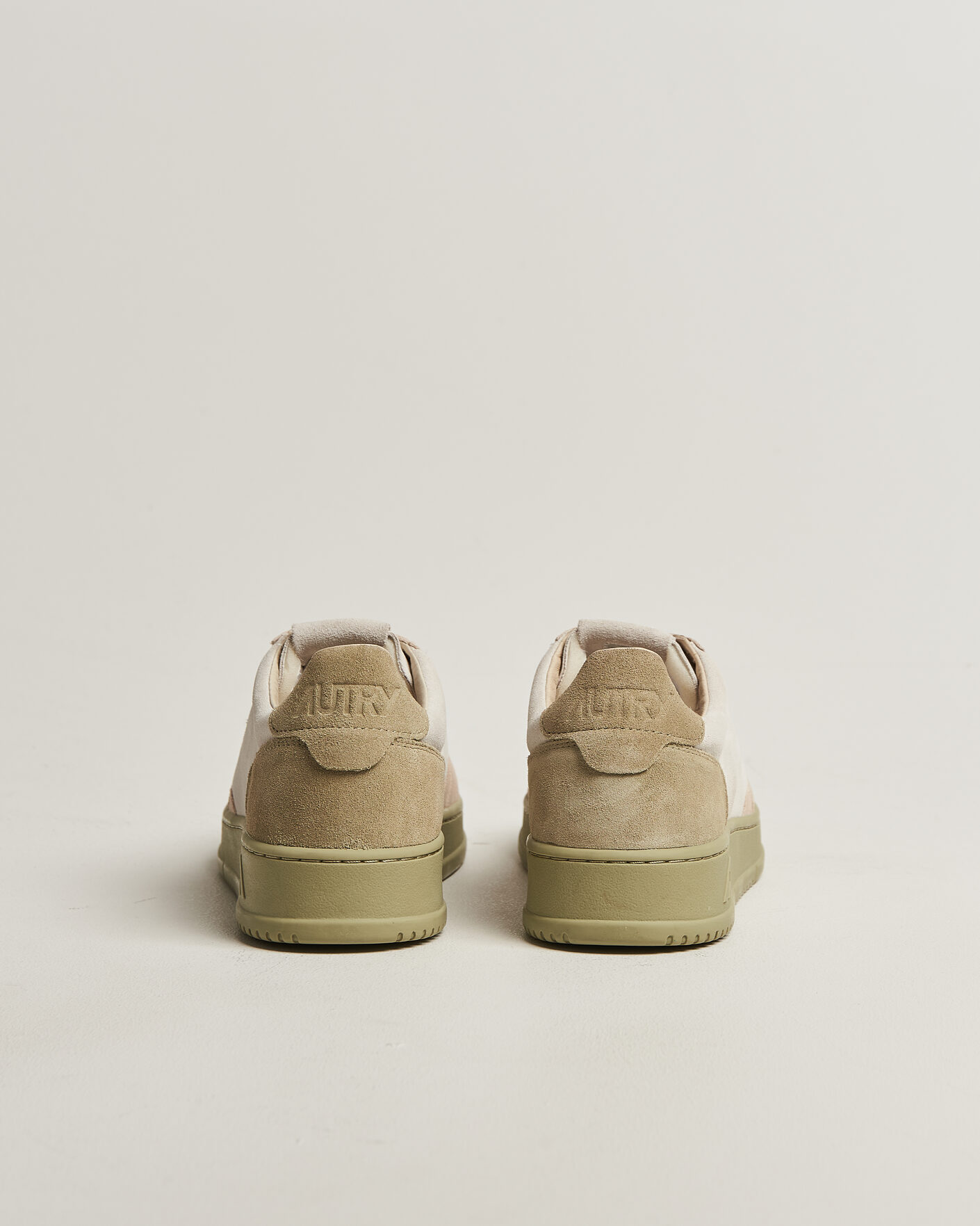 Heren | Sneakers | Autry | Medalist Low Sneaker Green/White/Sand
