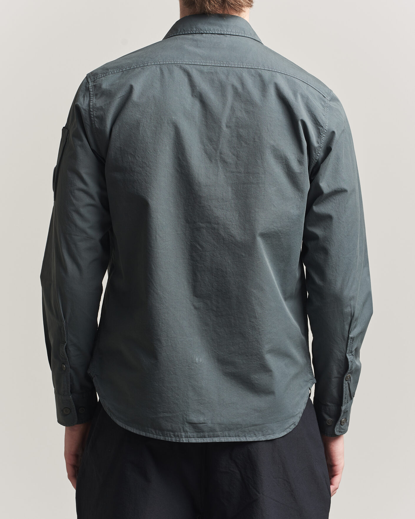 Homme | Chemises | C.P. Company | Organic Gabardine Pocket Shirt Dark Grey