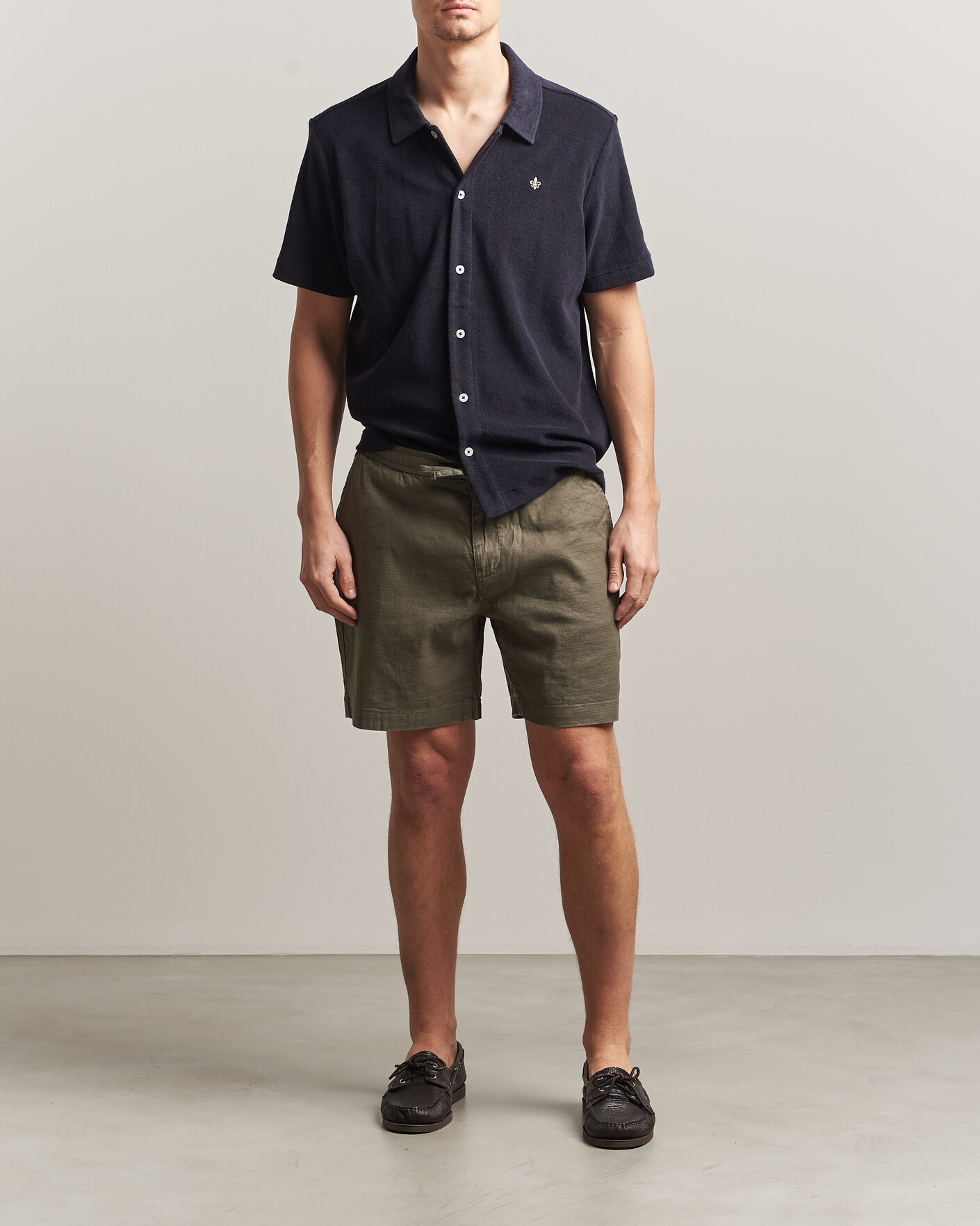 Homme | Shorts | Morris | Fenix Linen Shorts Olive