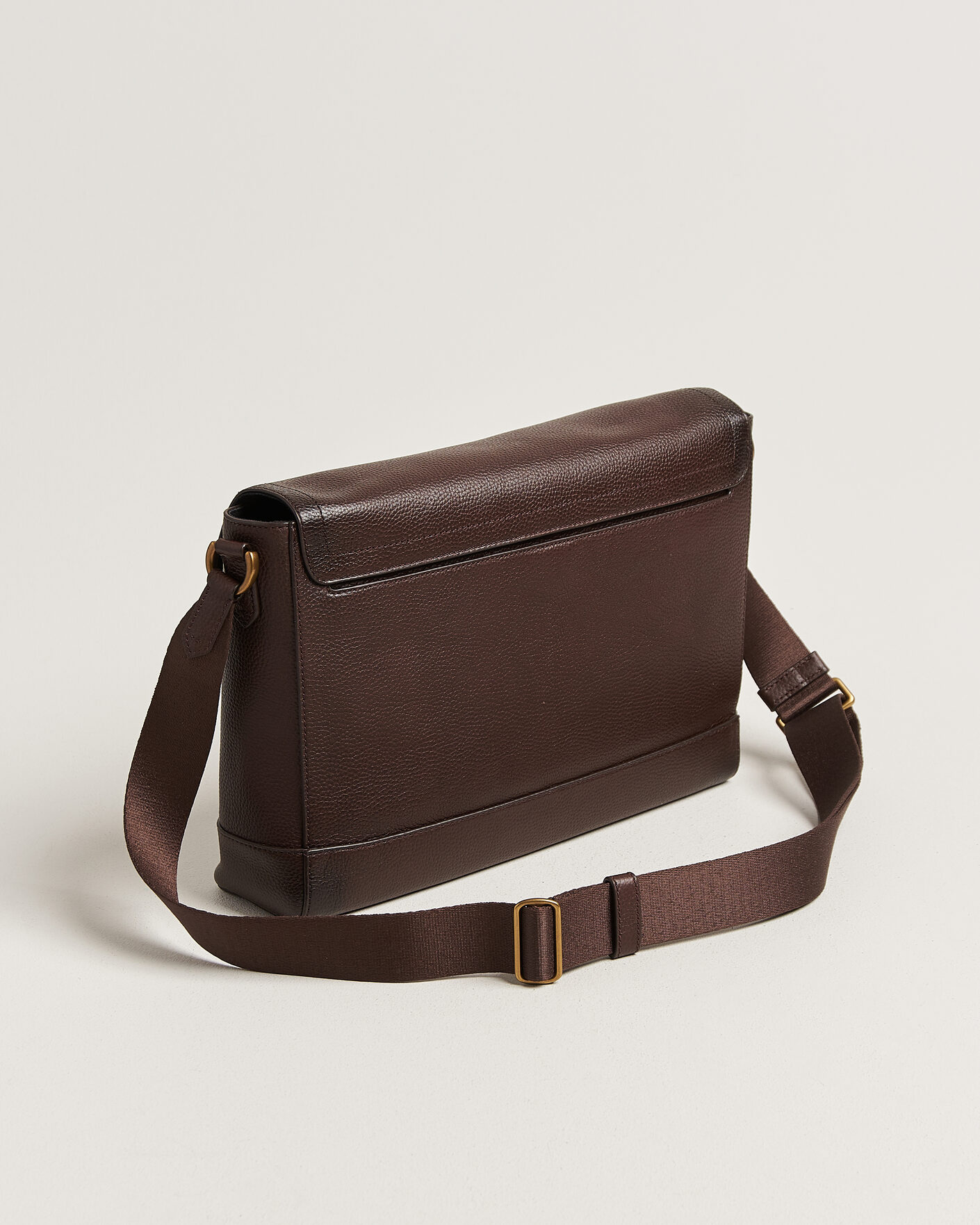 Homme | Sacs | Polo Ralph Lauren | Pebble Leather Messenger Bag Dark Brown