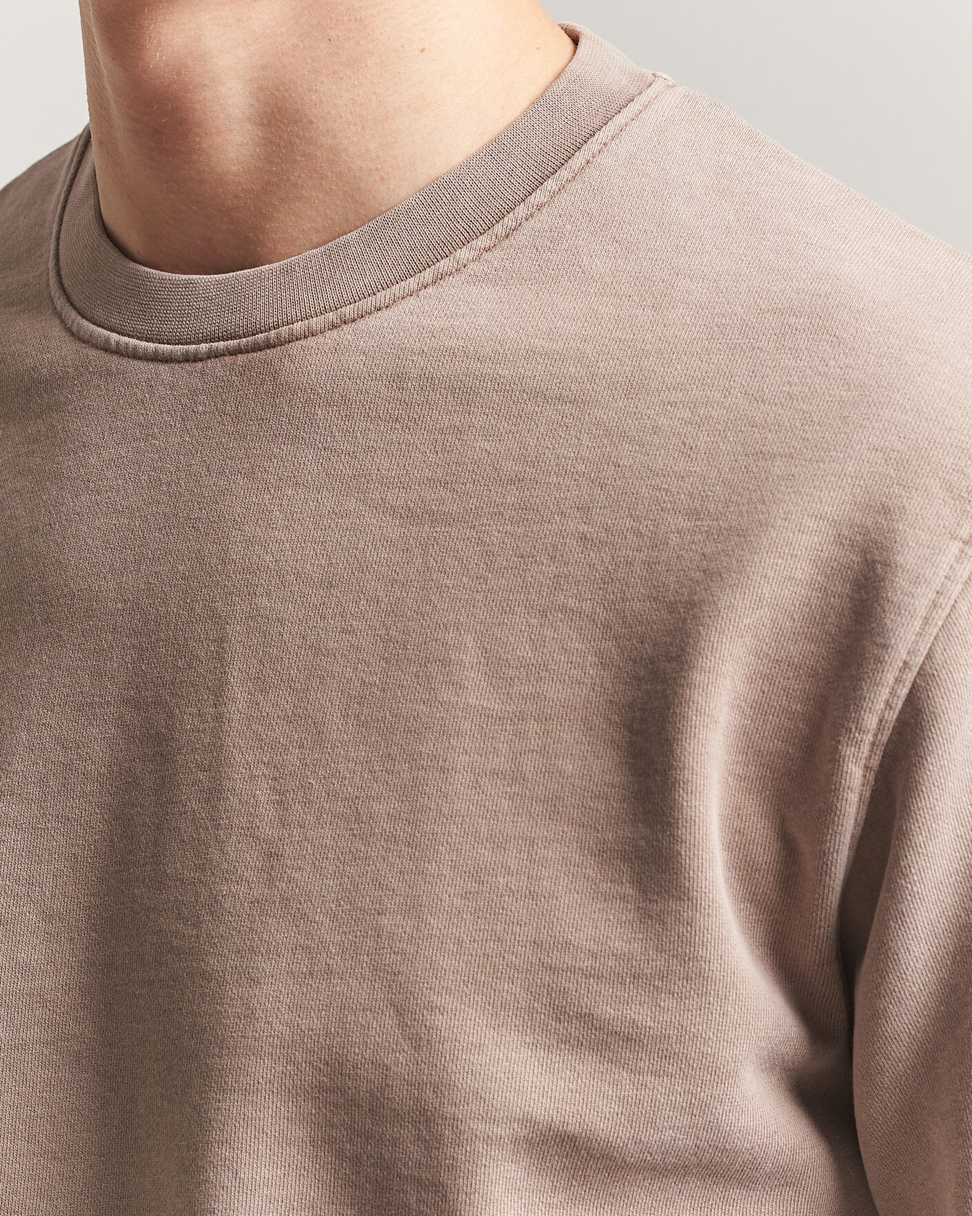 Heren | Truien | Colorful Standard | Classic Organic Crew Neck Sweat Faded Khaki