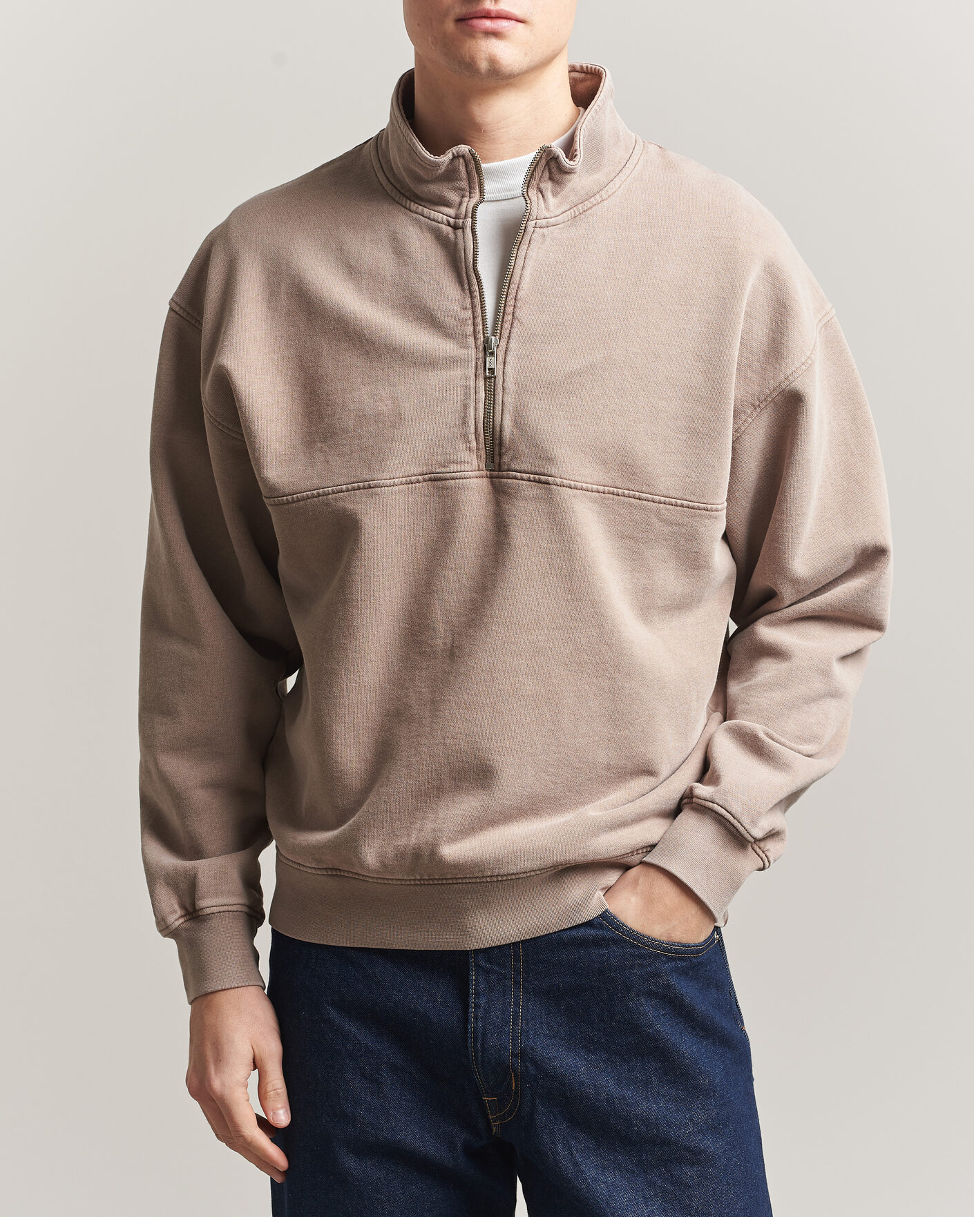 Heren | Truien | Colorful Standard | Classic Organic Half-Zip Faded Khaki