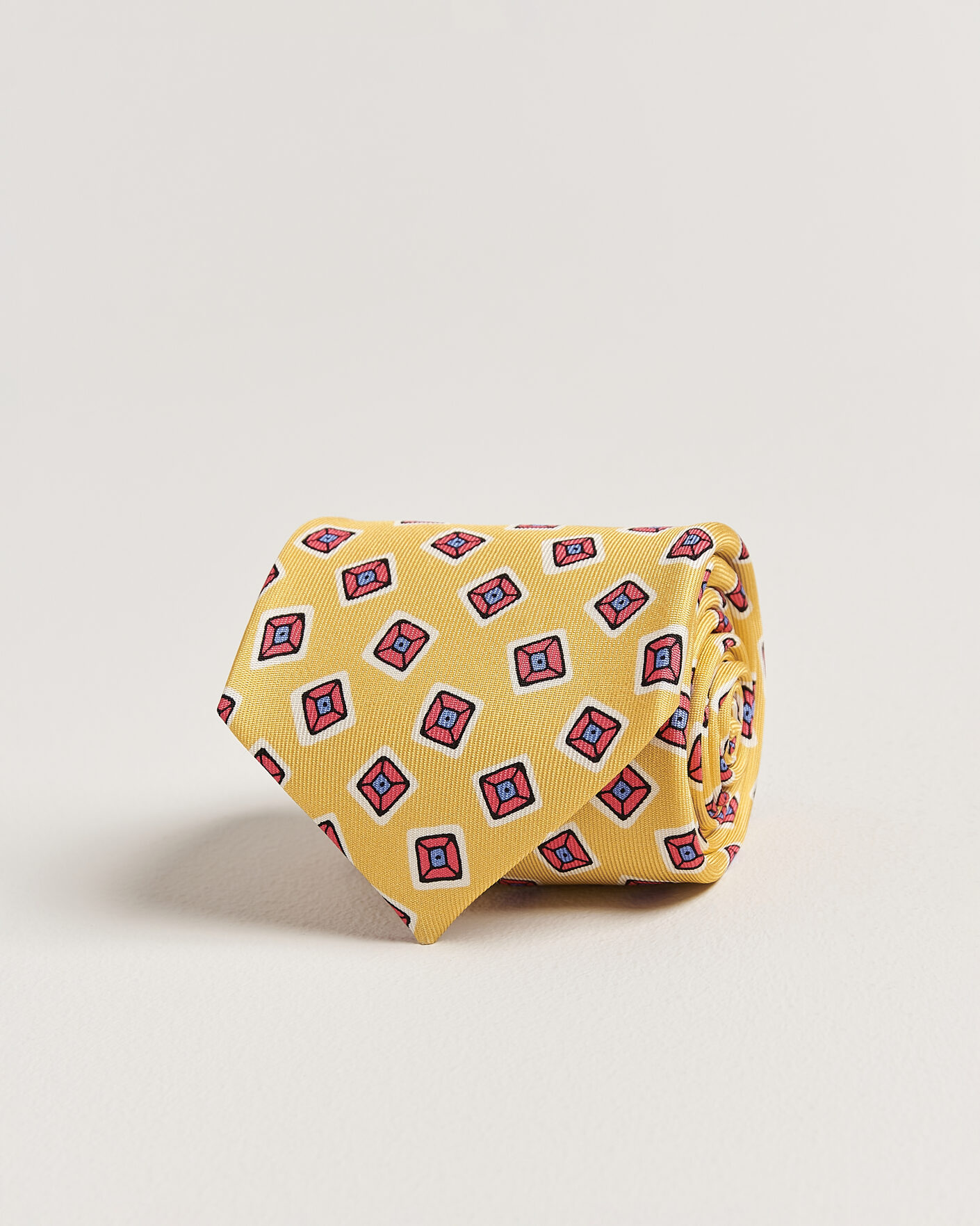 Heren | Drake's Square Diamond Heavy Twill Silk Tie Gold | Drake's | Square Diamond Heavy Twill Silk Tie Gold