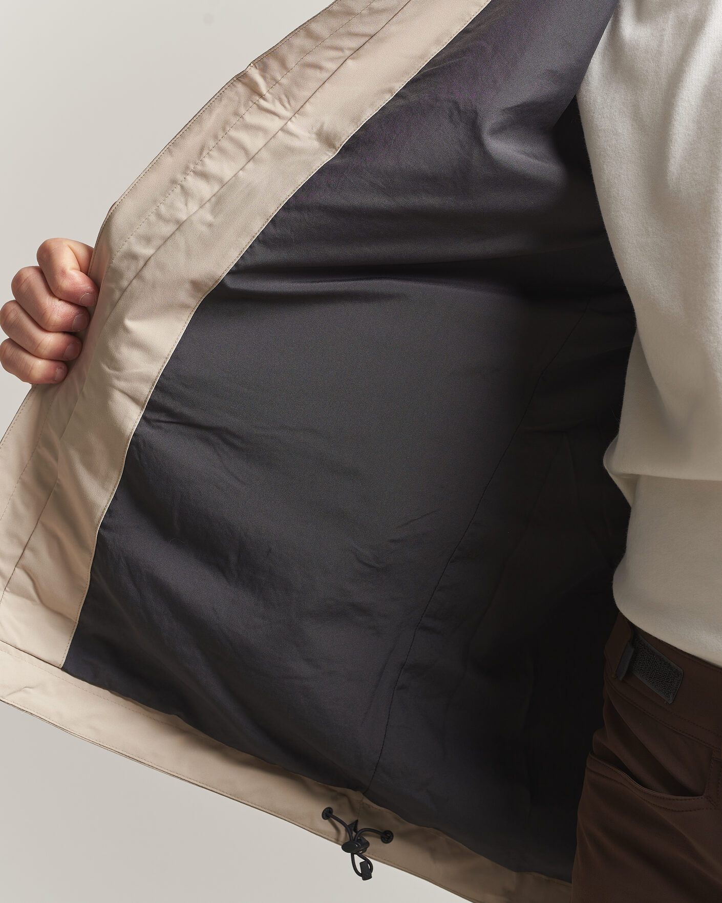 Homme | Manteaux Et Vestes | Haglöfs | Breeze Proof Jacket Chalk Beige