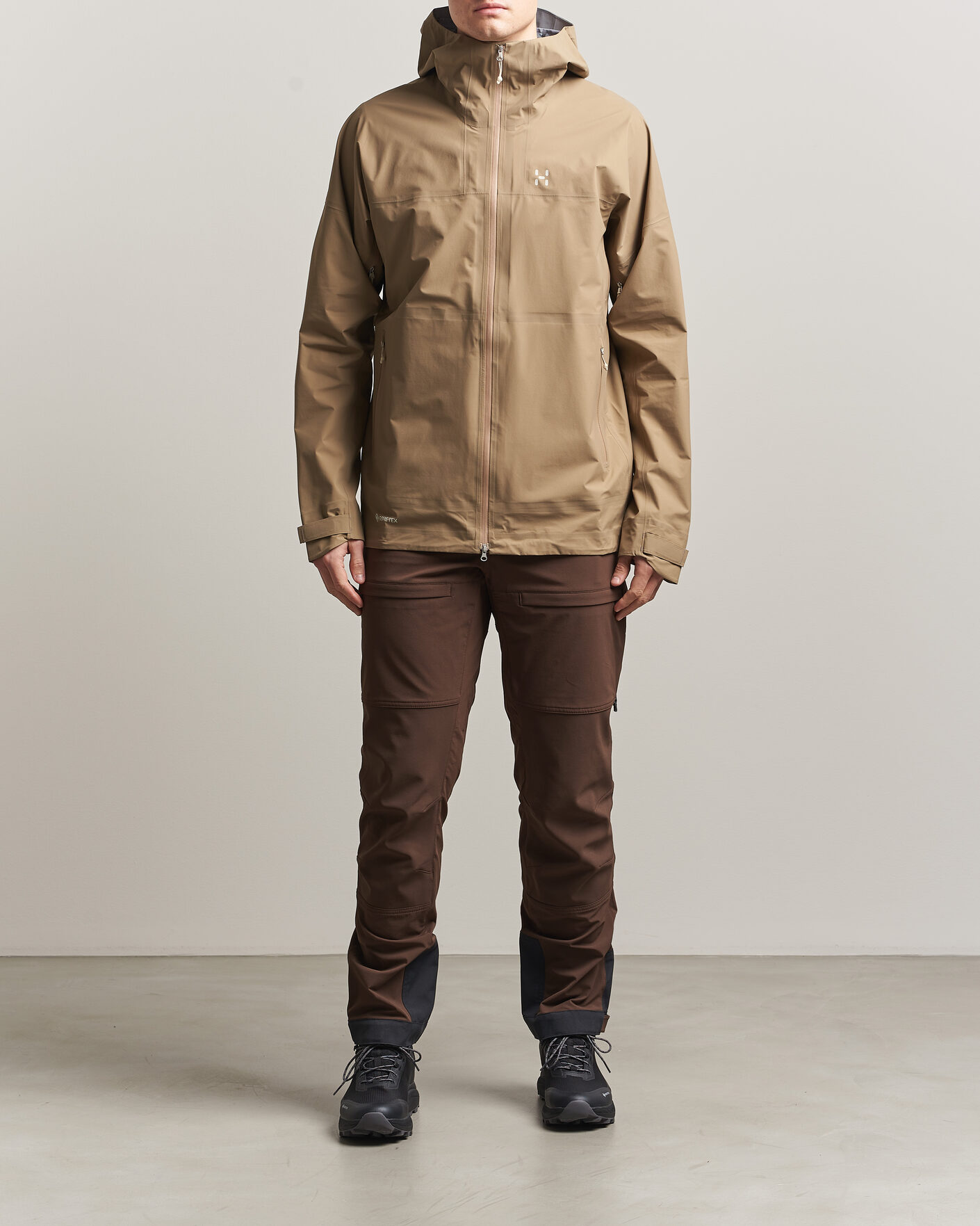 Heren | Jassen | Haglöfs | L.I.M Airak Gore-Tex Jacket Oak Brown
