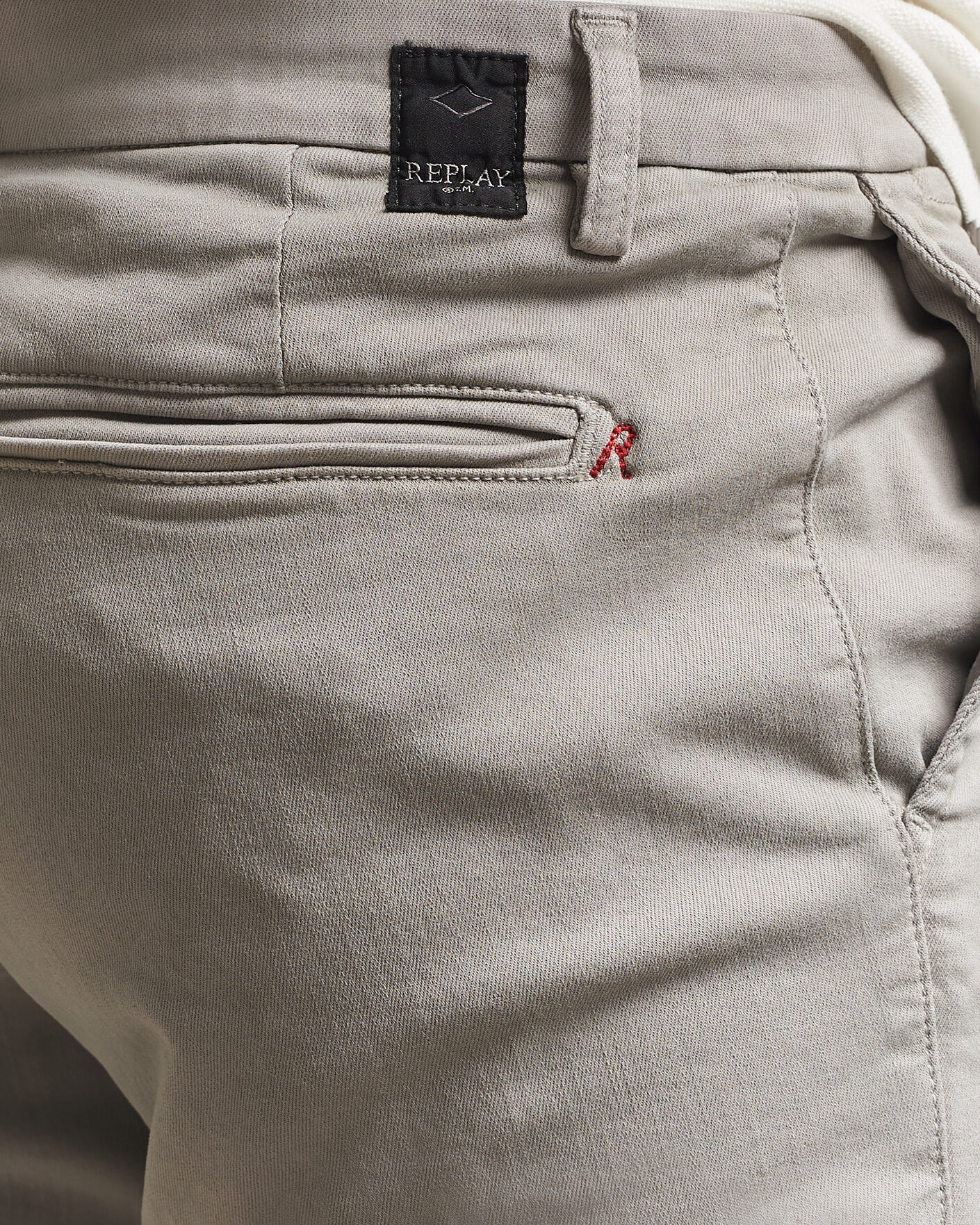 Heren | Broeken | Replay | Benni Hyperflex X-Lite Chinos Light Grey