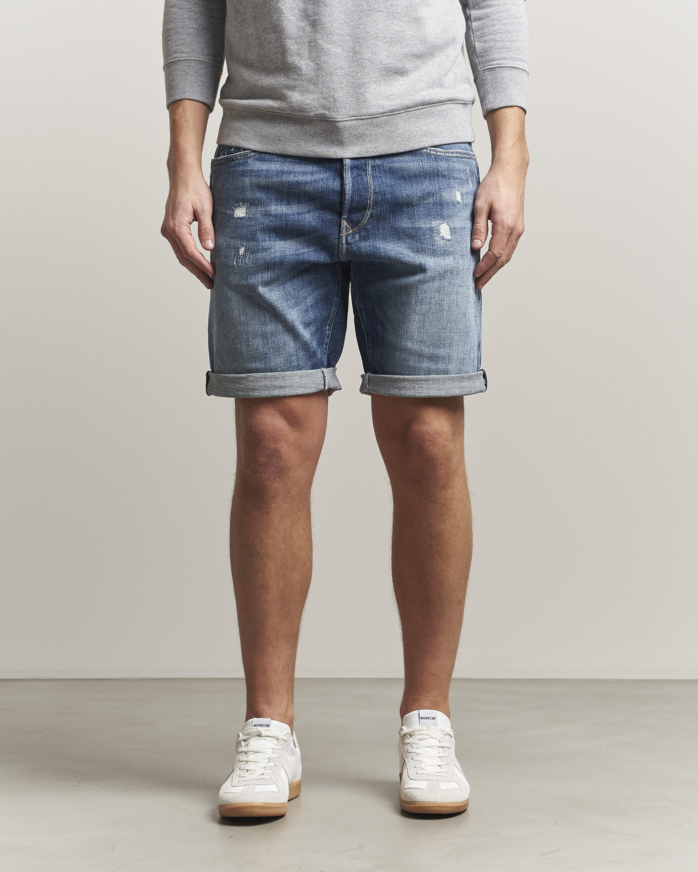 Homme | Shorts | Replay | RBJ981 Shredded Denim Shorts Medium Blue