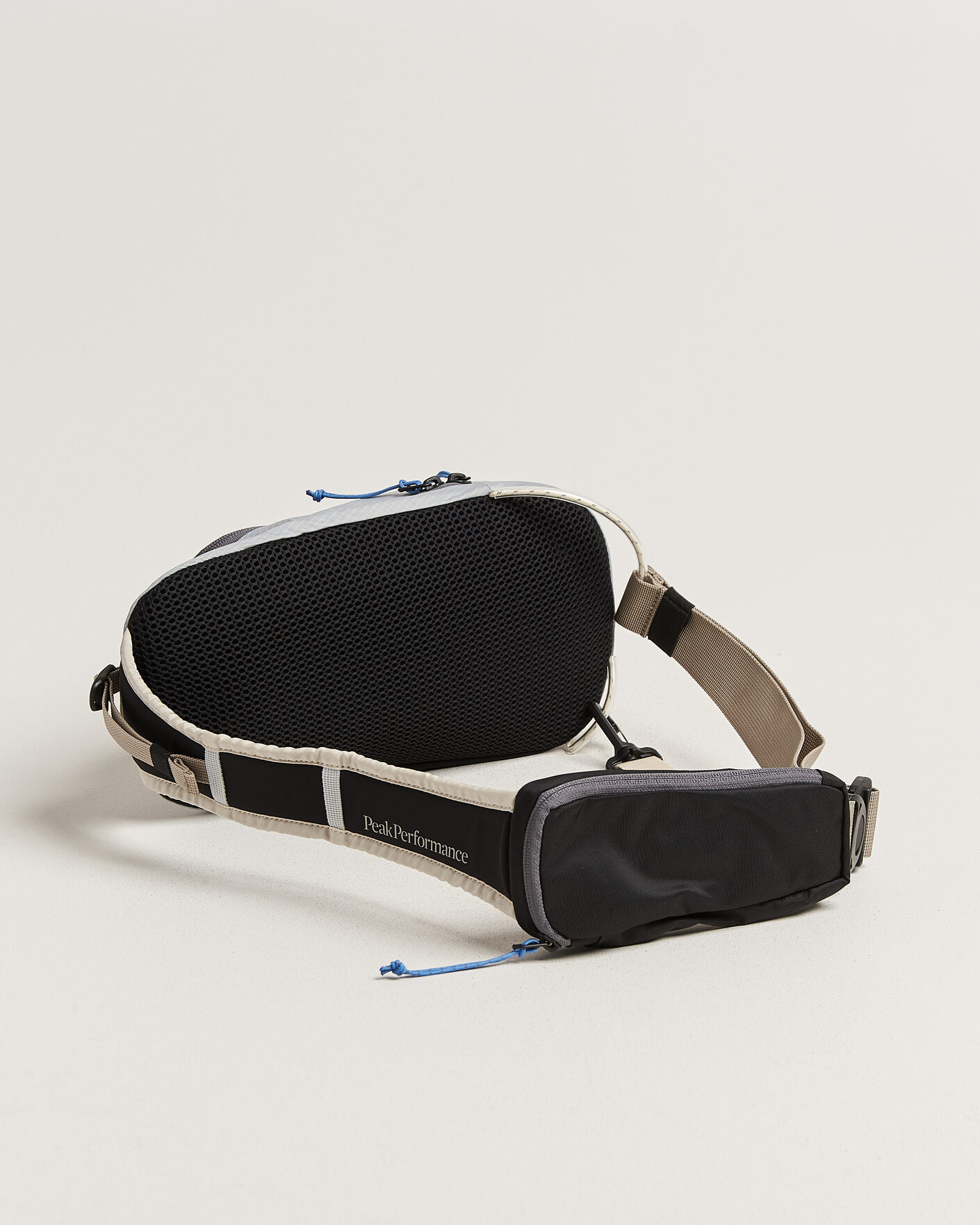 Homme | Sacs | Peak Performance | Outdoor Sling Bag Summit Smoke