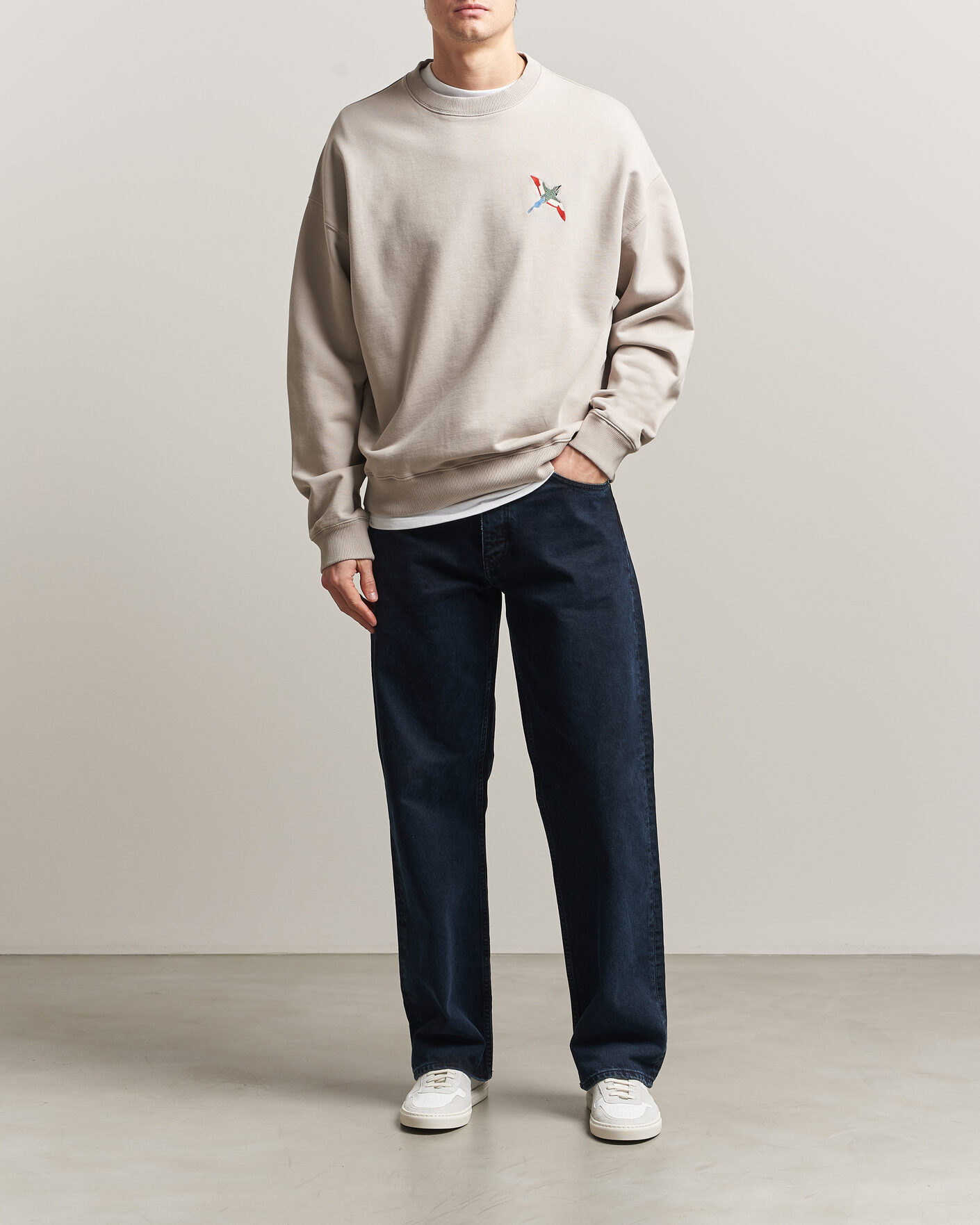 Heren | Truien | Axel Arigato | Micro Bee Bird Sweatshirt Stone