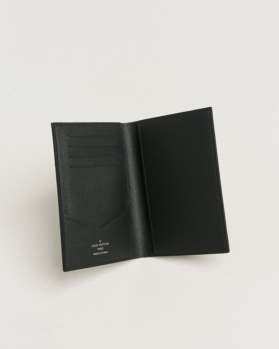 Homme | Pre-Owned & Vintage Bags | Louis Vuitton Pre-Owned | Passport Cover Monogram Eclipse