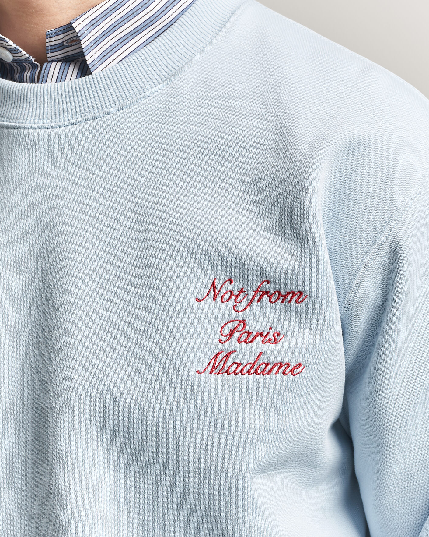 Heren | Truien | Drôle de Monsieur | Slogan Cursive Sweatshirt Light Blue