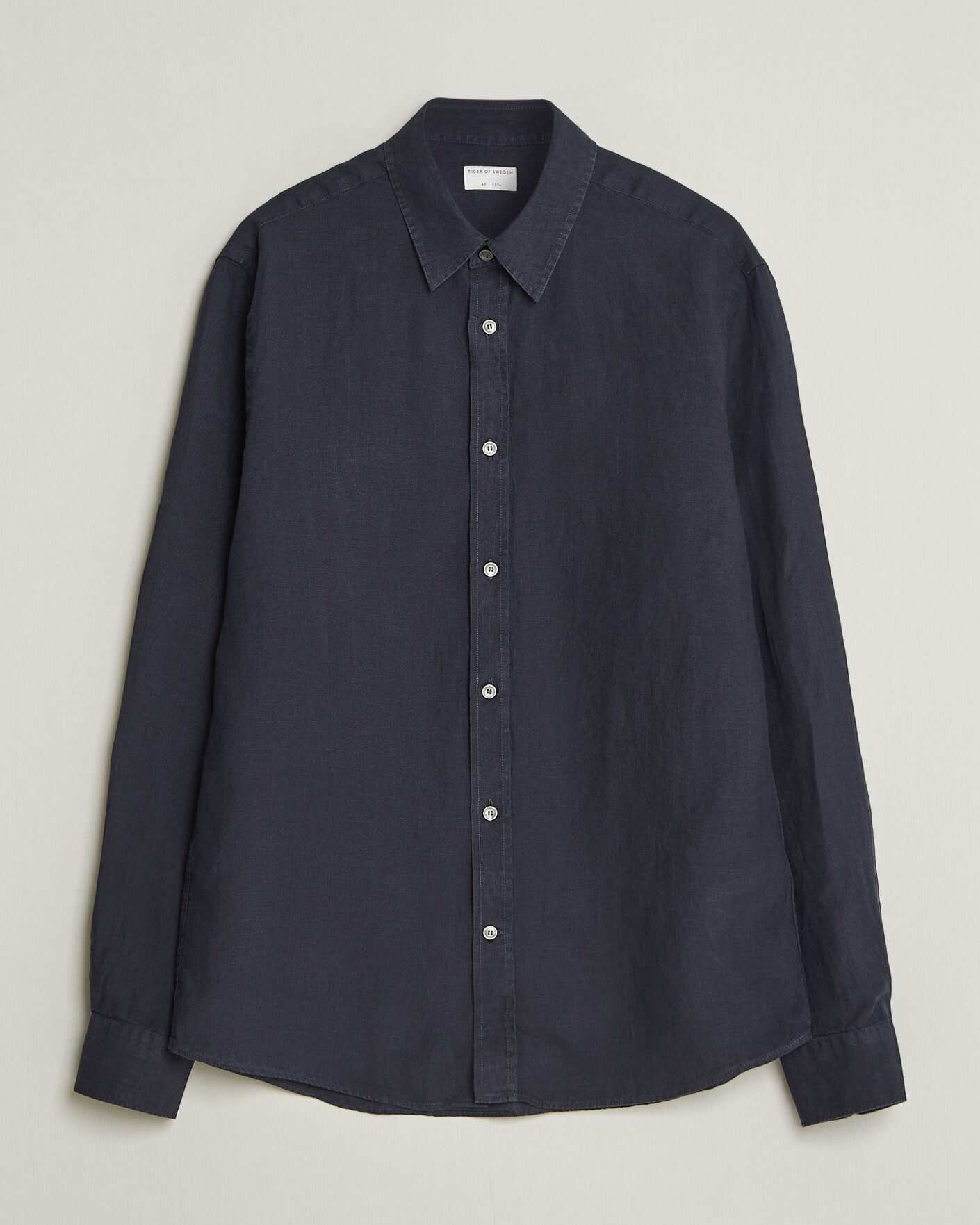 Homme | Chemises | Tiger of Sweden | Spenser Linen Shirt Midnight Blue