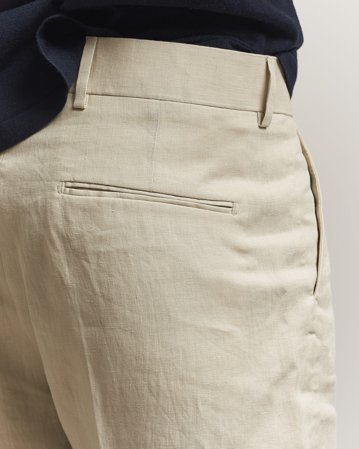 Heren | Korte broek | Tiger of Sweden | Troy Pleated Linen Shorts Cream Sand