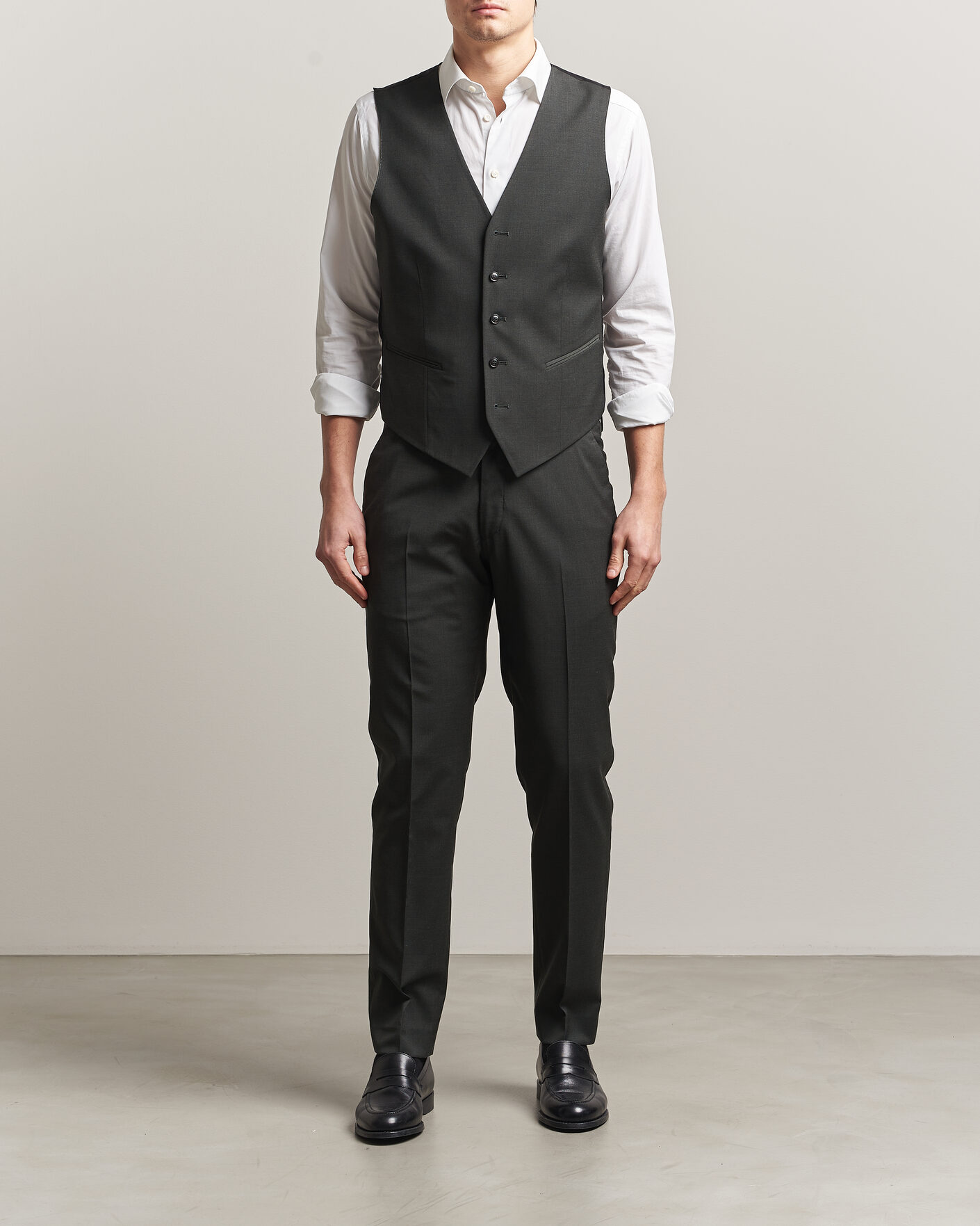 Heren | Blazers | Tiger of Sweden | Wayde Wool Travel Waistcoat Olive Extreme