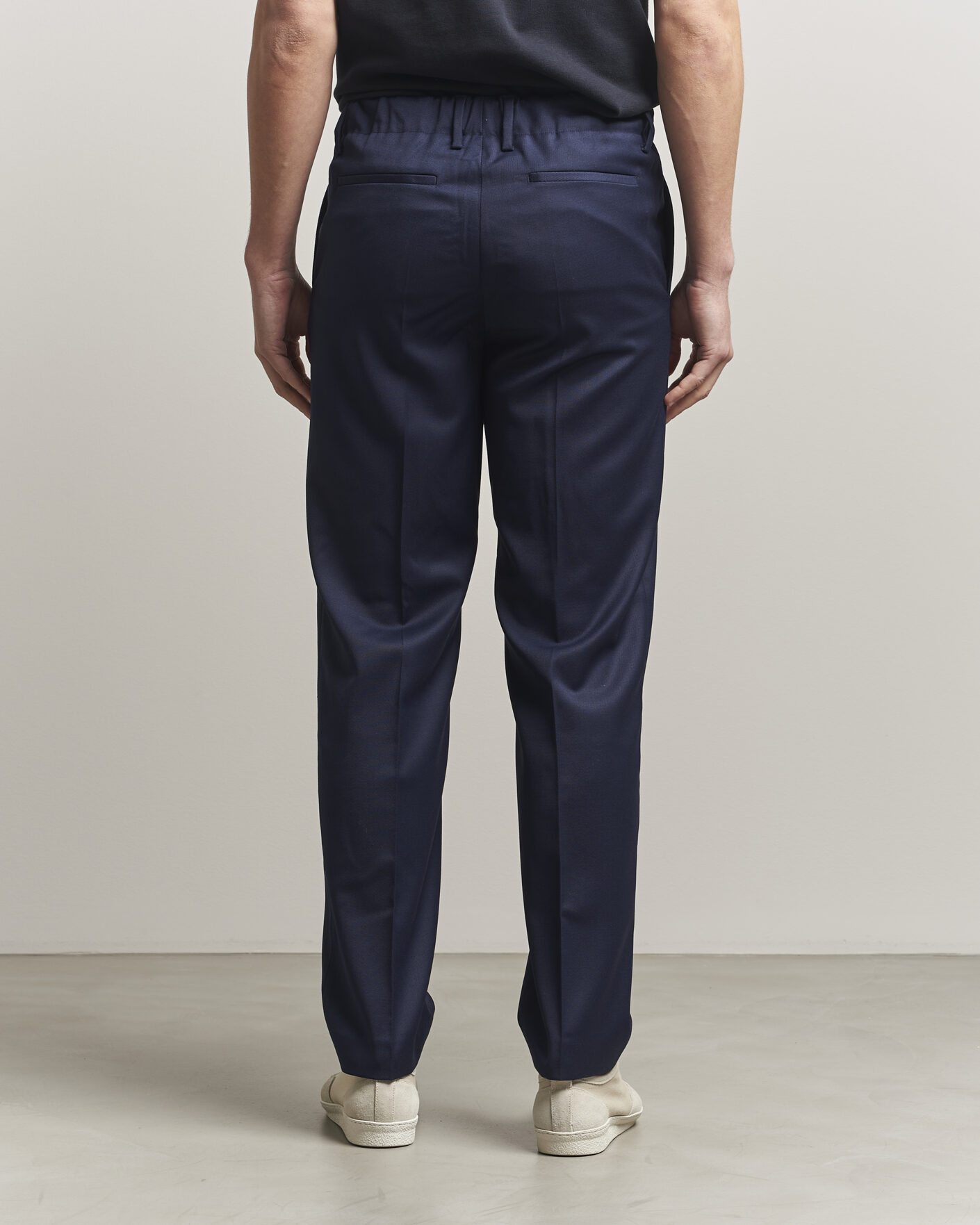 Homme | Pantalons | Filippa K | Troy Tailored Drawstring Trousers Ink Navy