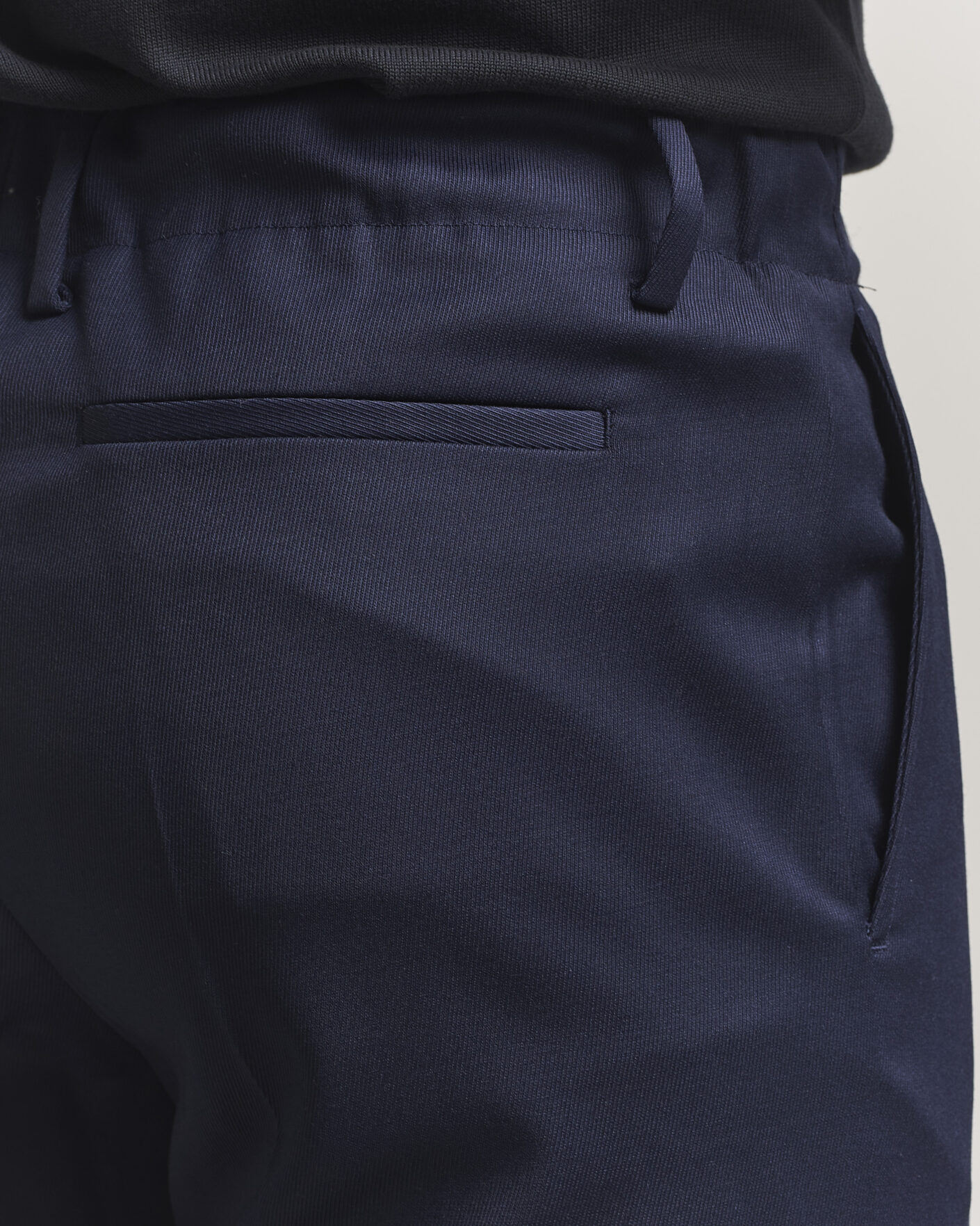 Homme | Pantalons | Filippa K | Troy Tailored Drawstring Trousers Ink Navy