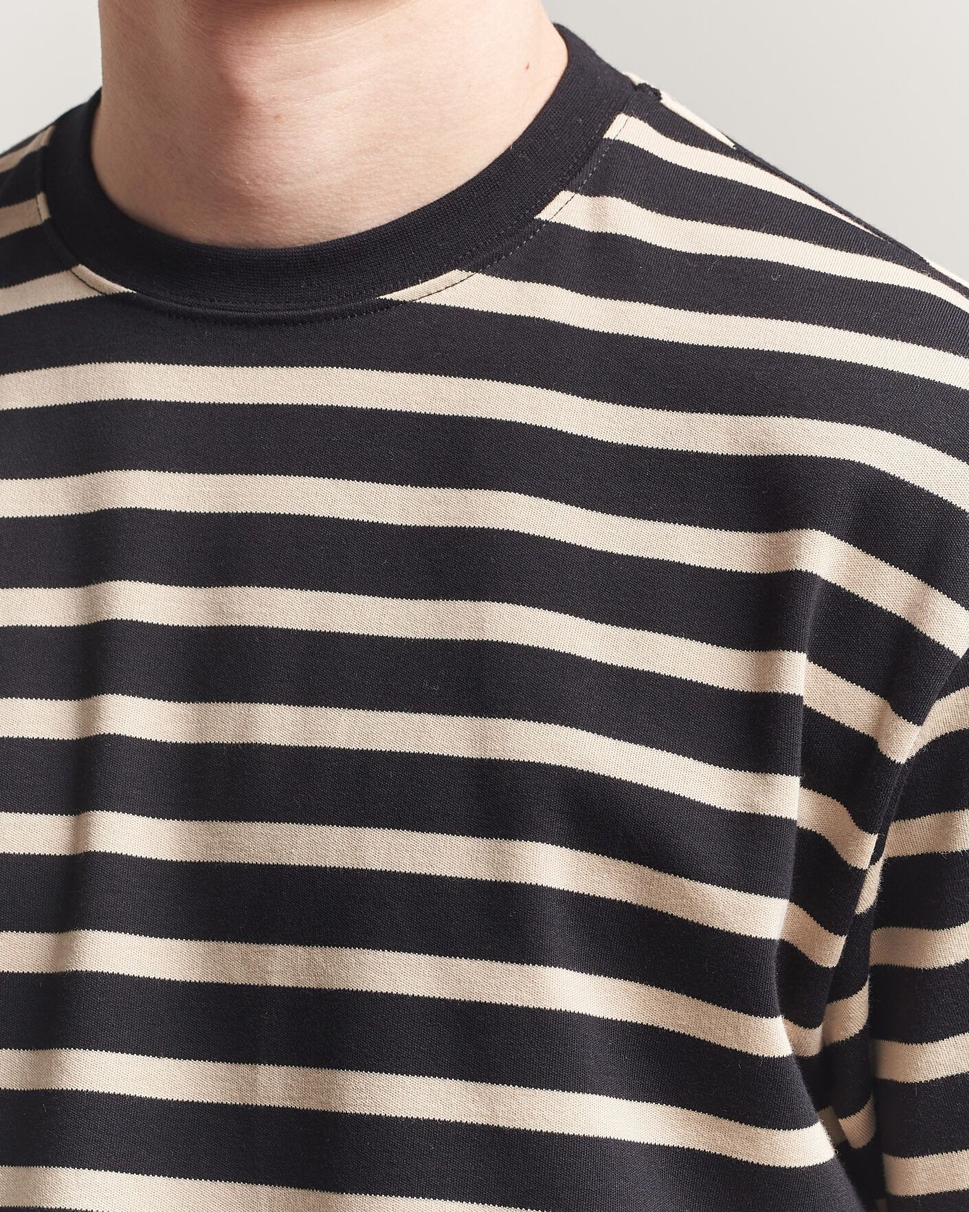 Heren | T-shirts | Filippa K | Striped Crew Neck T-Shirt Black/Pearl