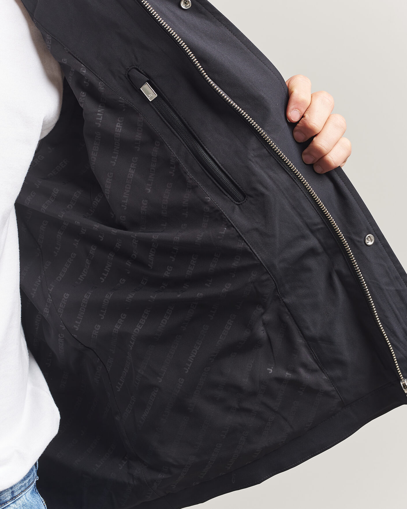 Heren | Jassen | J.Lindeberg | Bailey Recyceled Poly Jacket Black