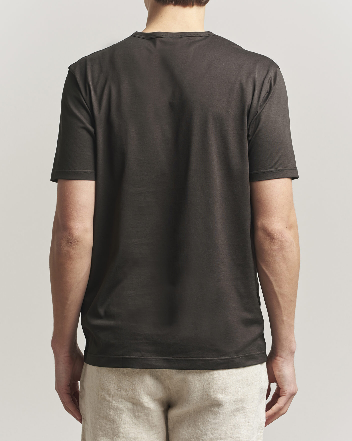 Homme | T-shirts | Sunspel | Crew Neck Q82 Cotton T-Shirt Dark Chocolate
