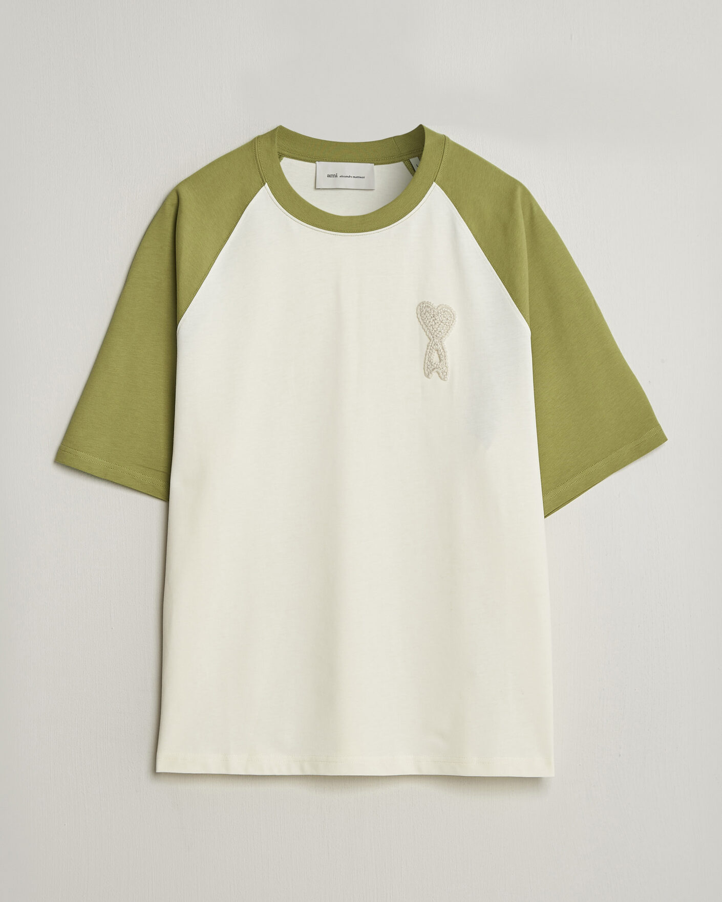 Homme | T-shirts | AMI | Knitted Heart Logo T-Shirt Creme/Matcha