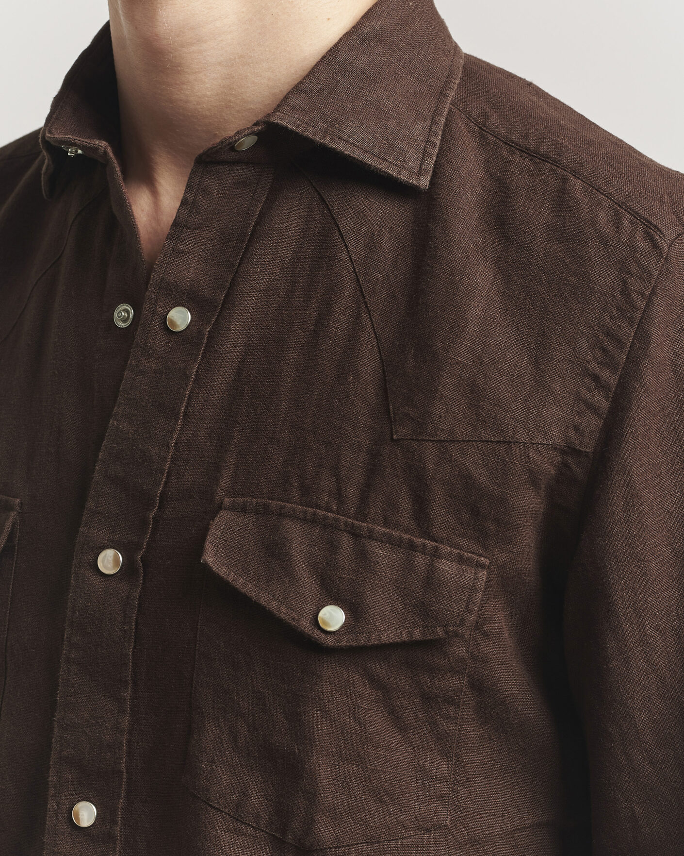Homme | Chemises | 100Hands | Two Pocket Western Linen Shirt Chocolate