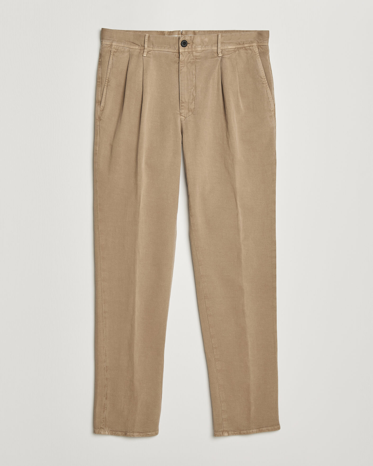 Heren | Broeken | Incotex | Tapered Fit Pleated Linen Slacks Brown