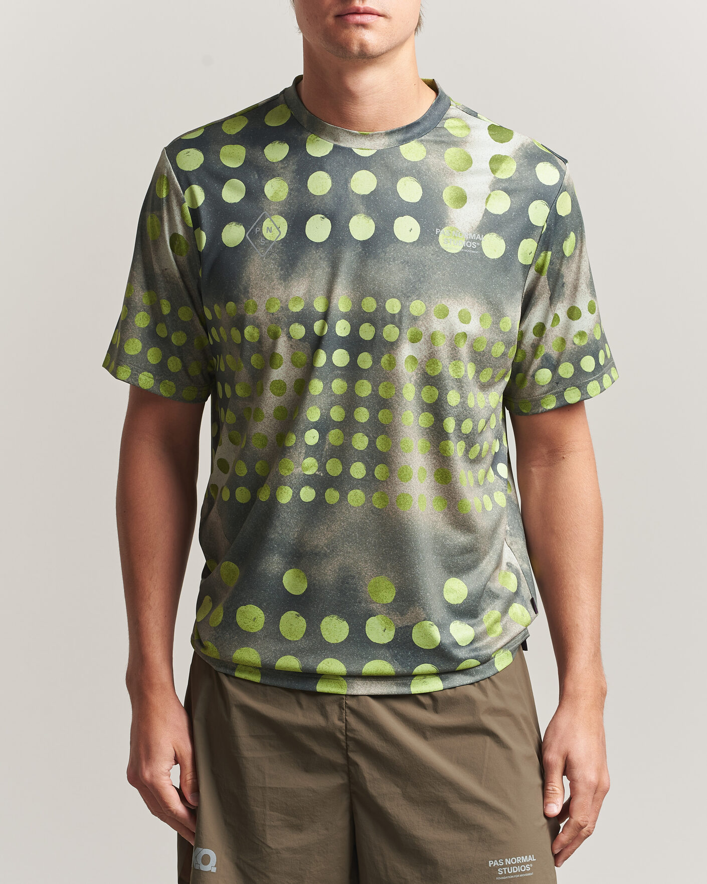 Heren | T-shirts | Pas Normal Studios | TKO Balance T-Shirt Moss Green