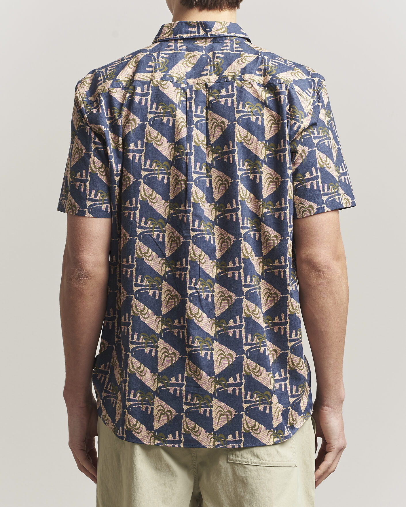 Heren | Overhemden | Patagonia | Go To Short Sleeve Shirt Jaguar Geo