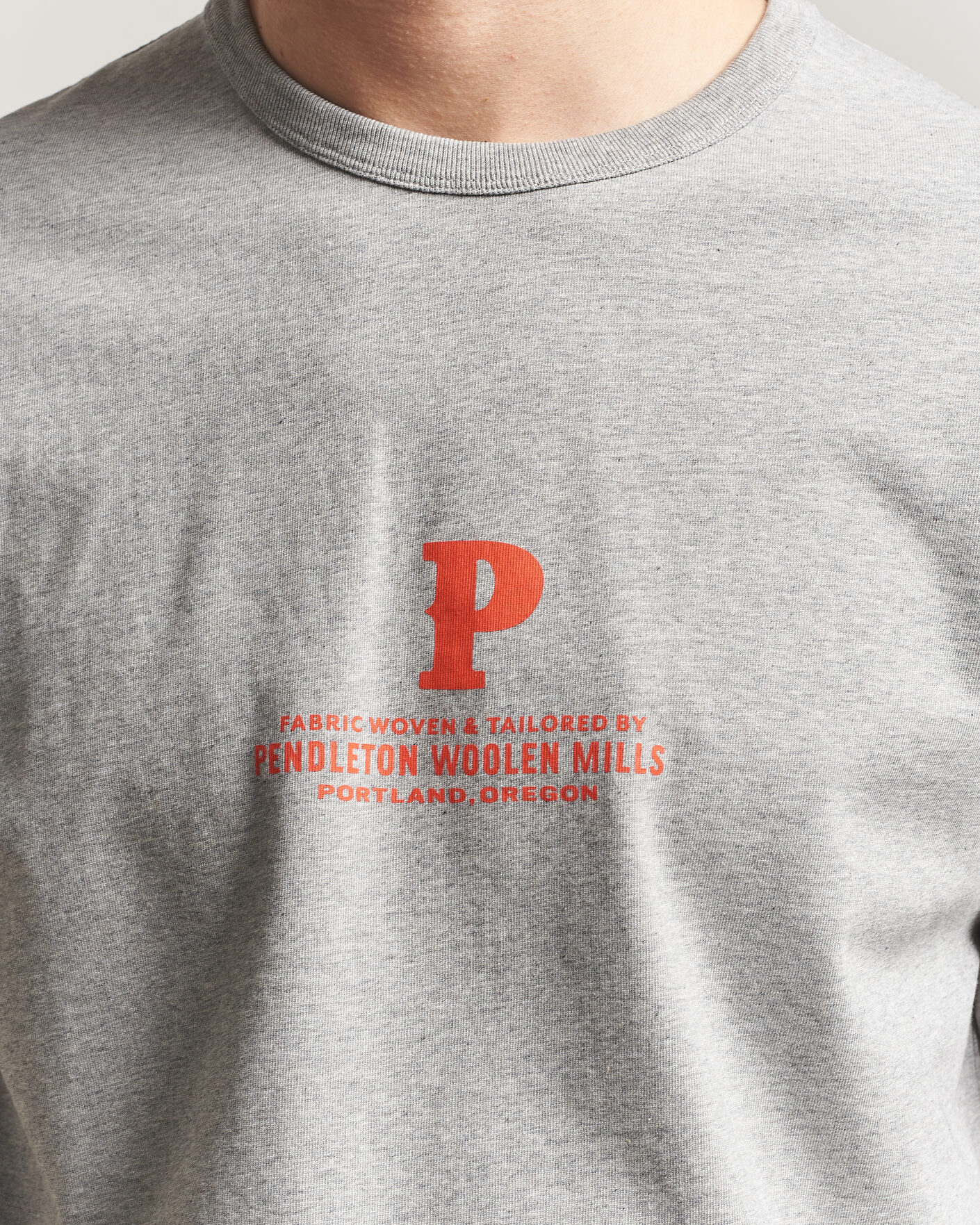 Heren | T-shirts | Pendleton | Heavyweight P Tee Ash Heather Grey