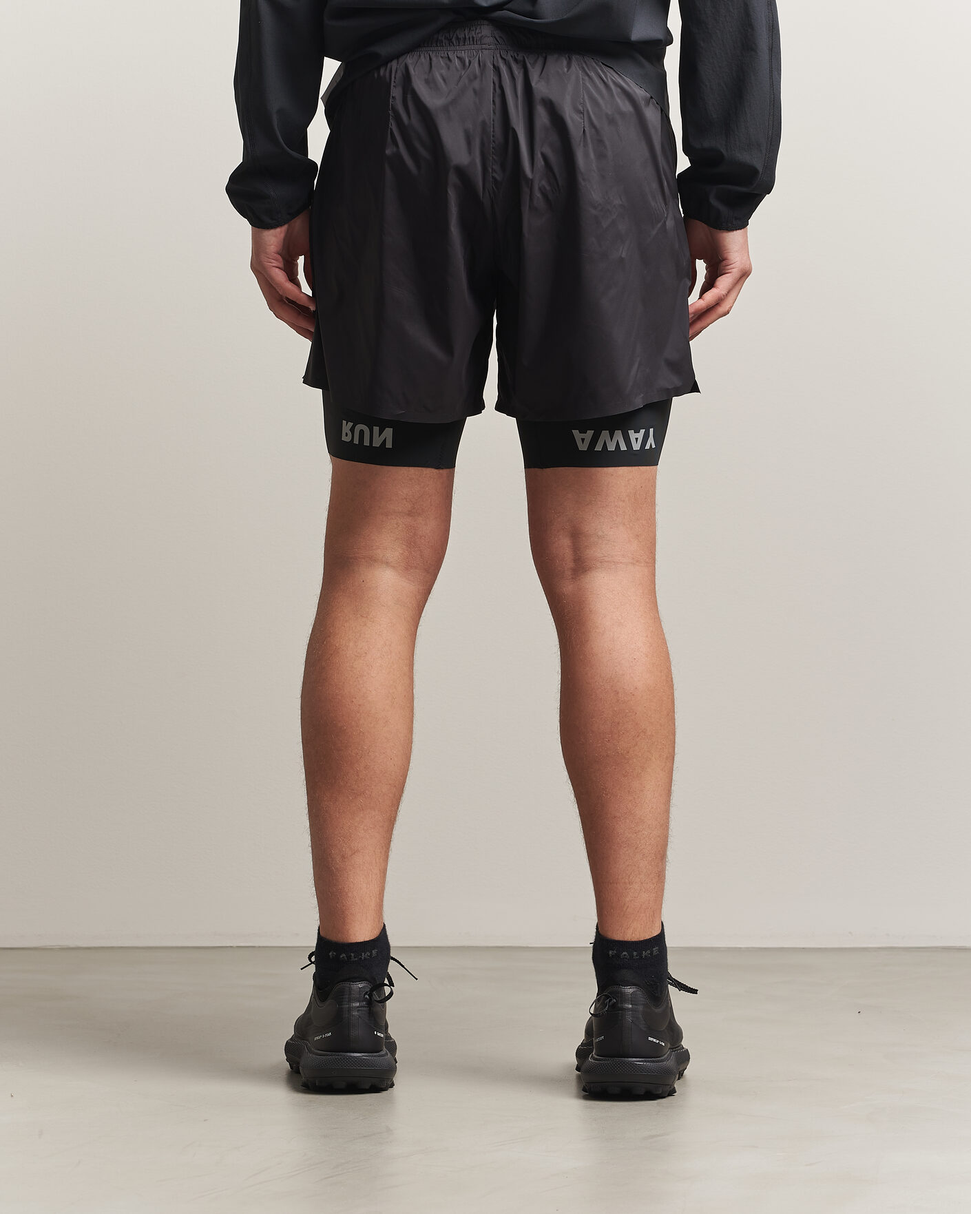 Homme | Shorts | Satisfy | TechSilk 8 Inch Shorts Black