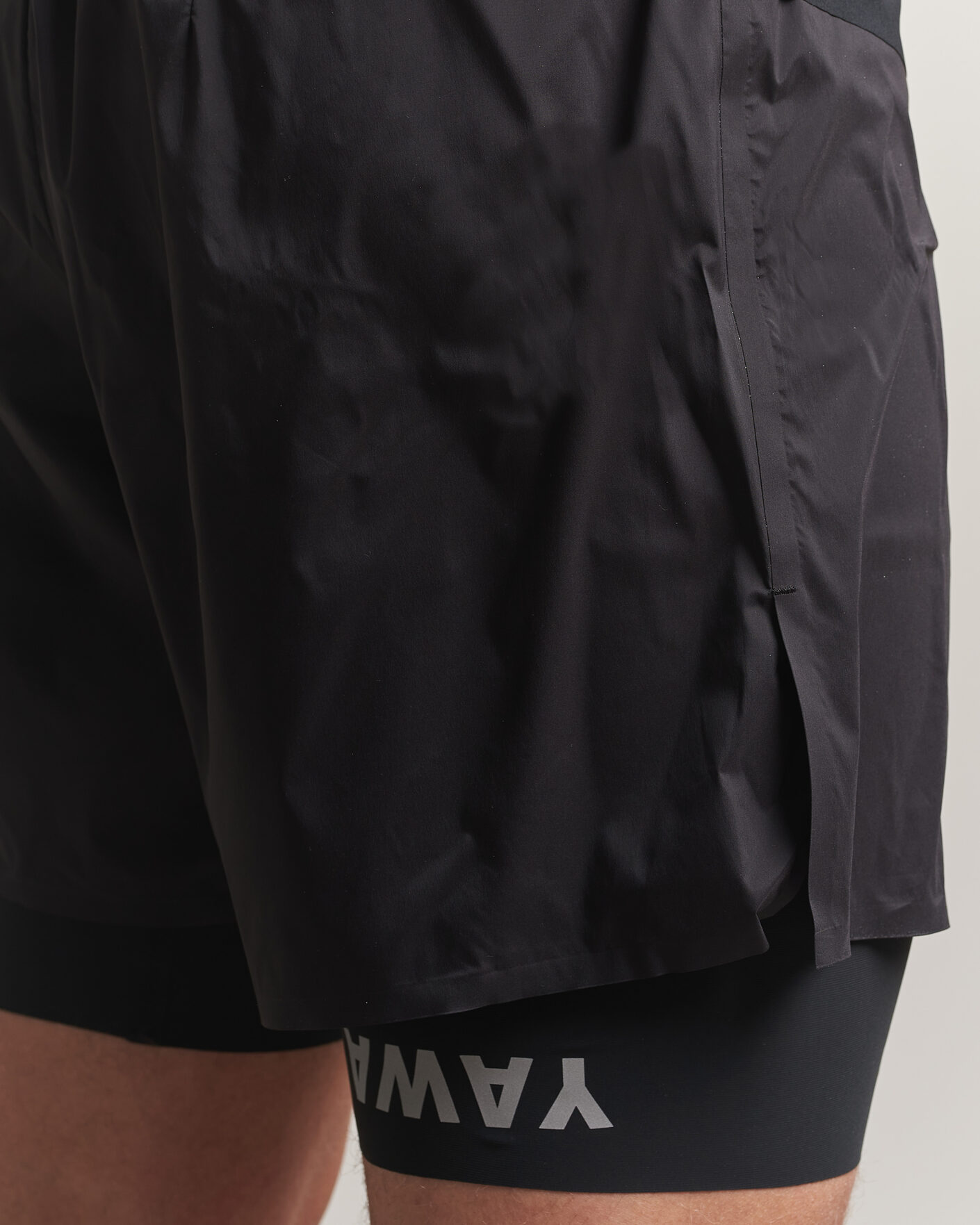Homme | Shorts | Satisfy | TechSilk 8 Inch Shorts Black