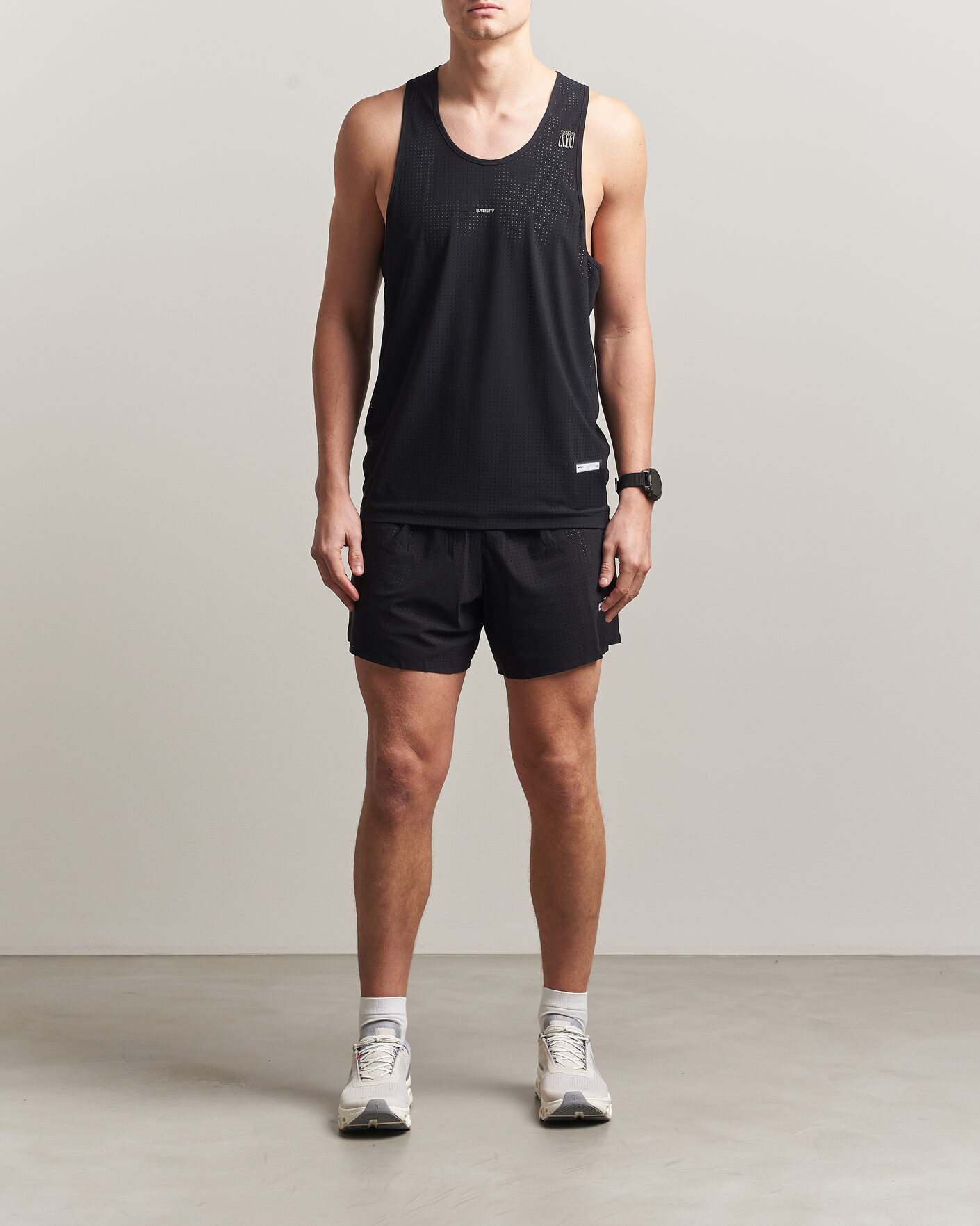 Heren | T-shirts | Satisfy | Space-O Singlet Black