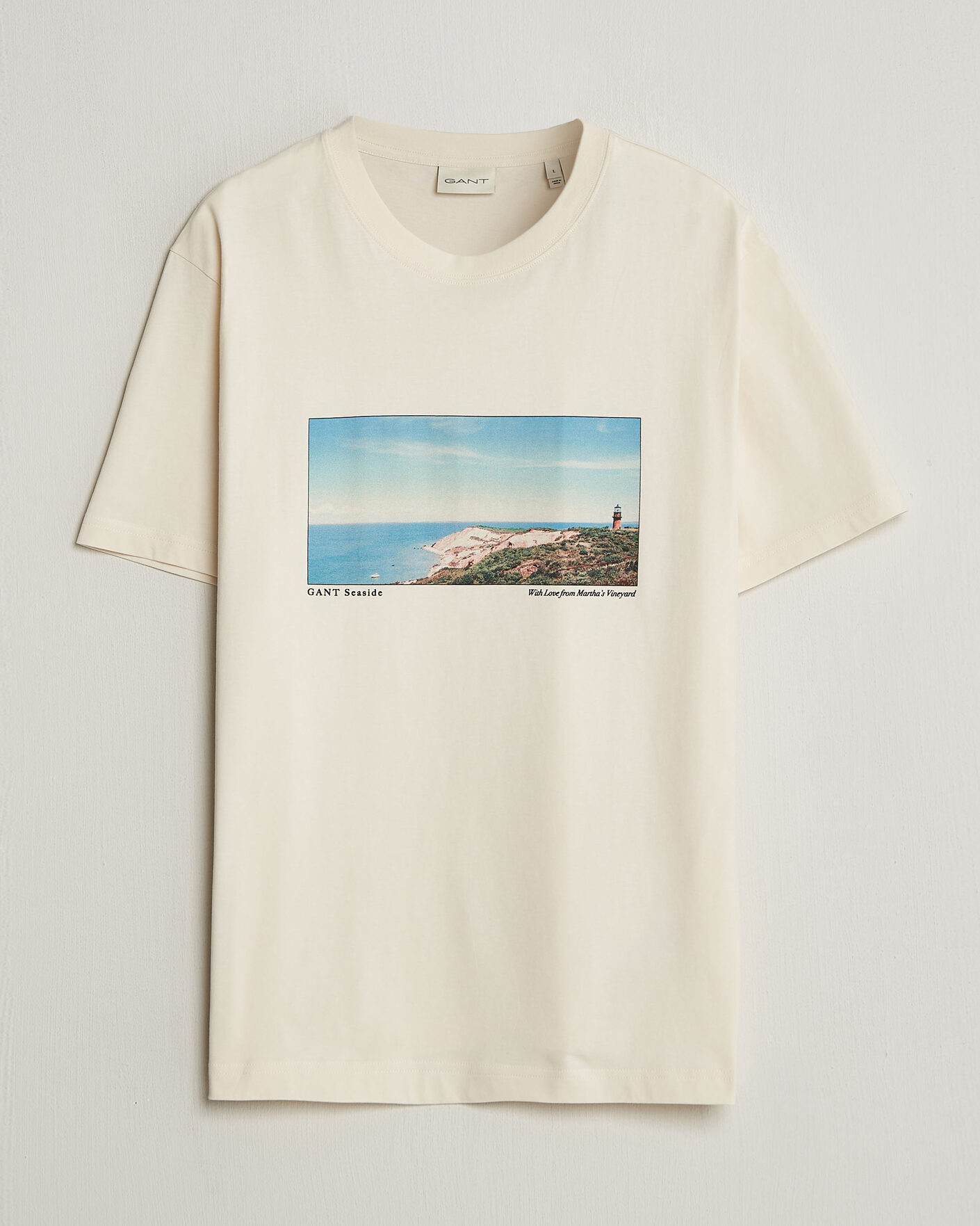 Homme | T-shirts | Gant | Scenery Graphic Crew Neck T-Shirt Cream